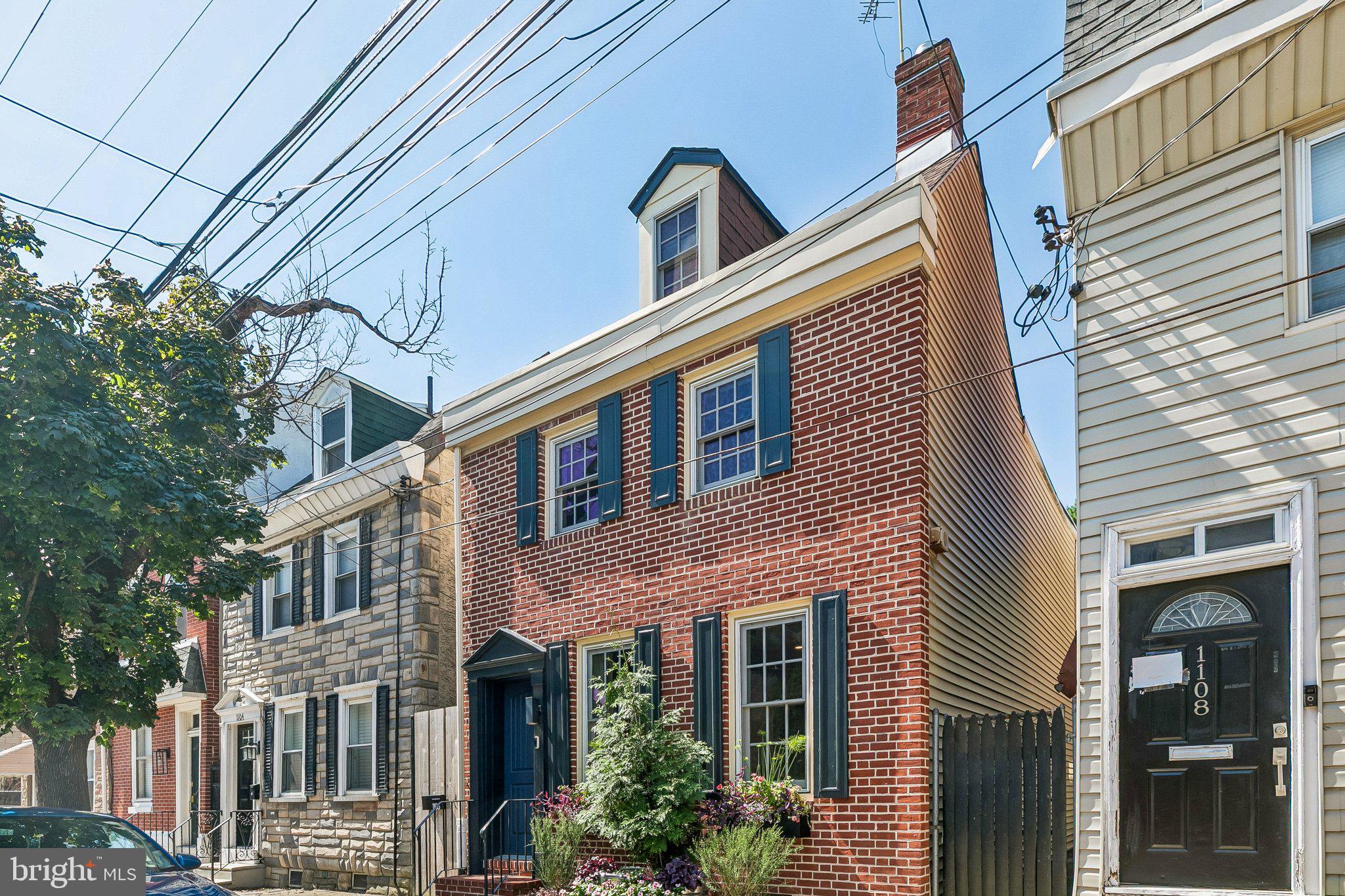 1106 MARLBOROUGH STREET