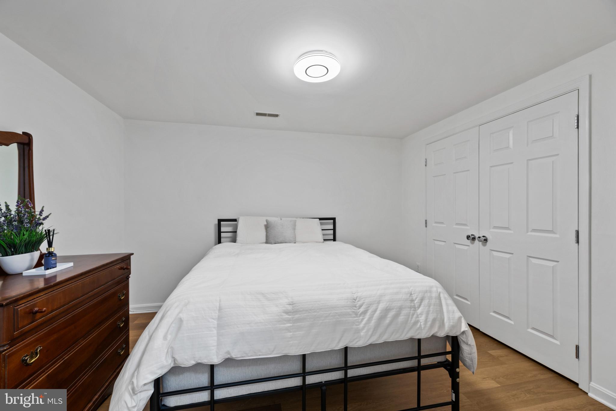 FALCON CREST - Residential