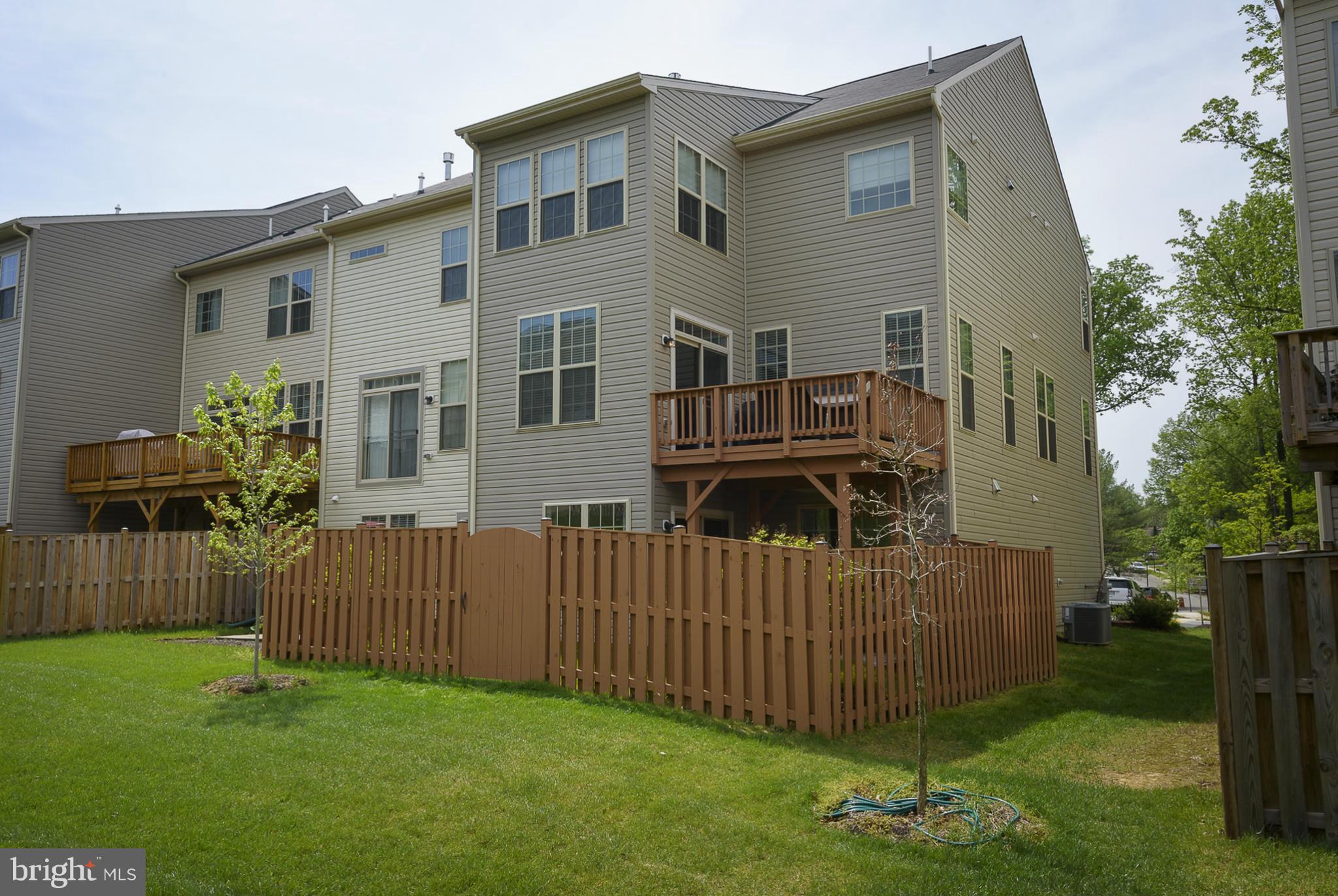 CANTERBURY VILLAGE - Residential Lease