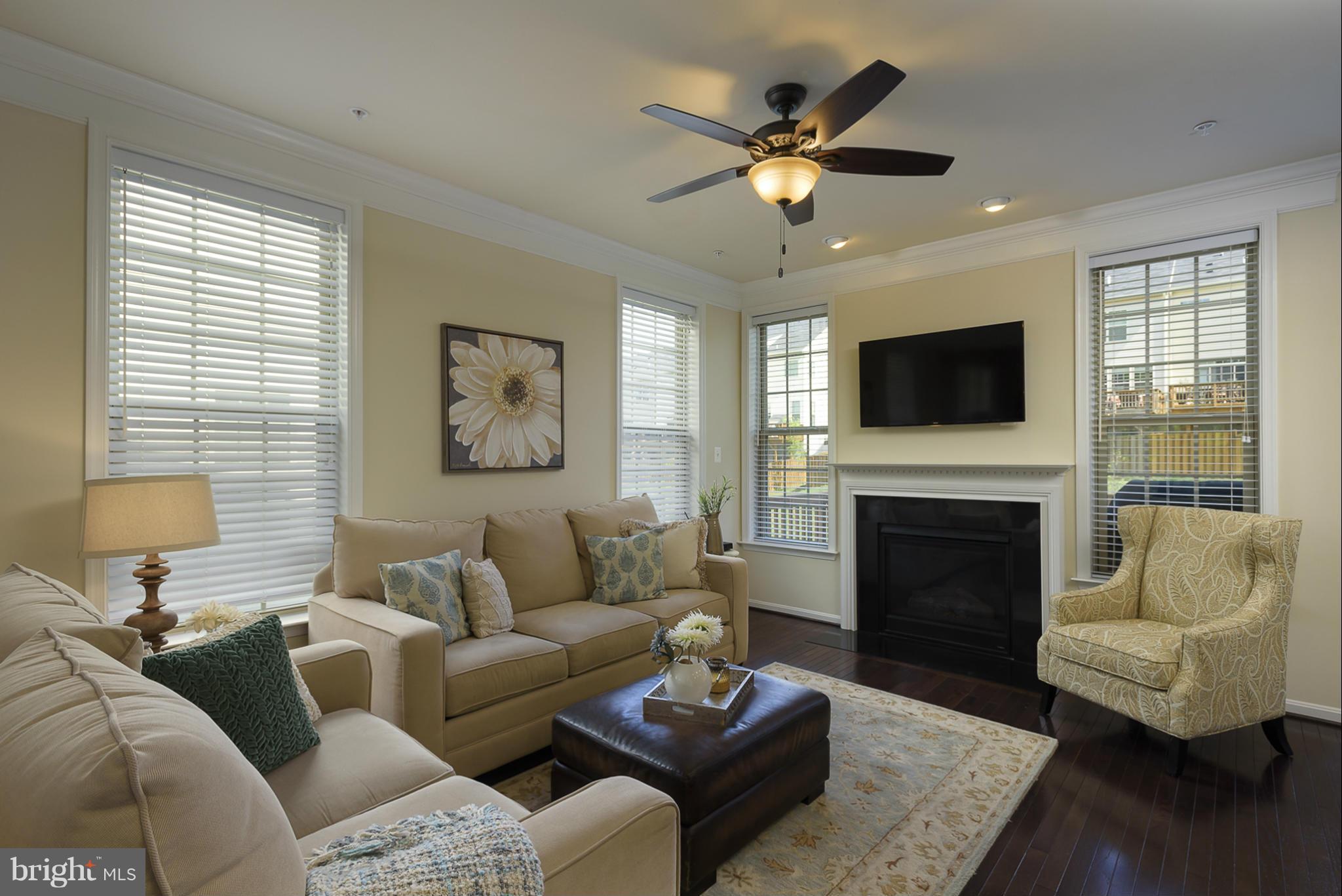 CANTERBURY VILLAGE - Residential Lease