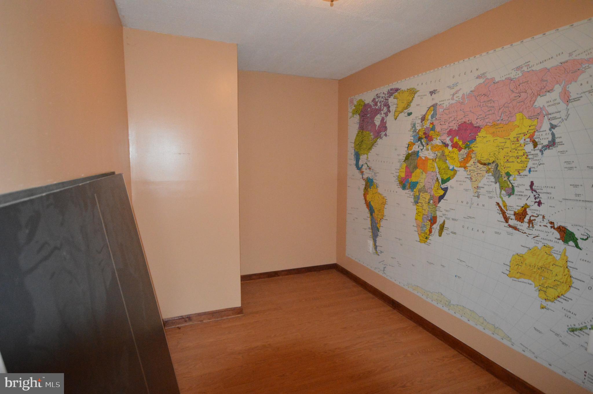 HUNTFIELD - Residential Lease