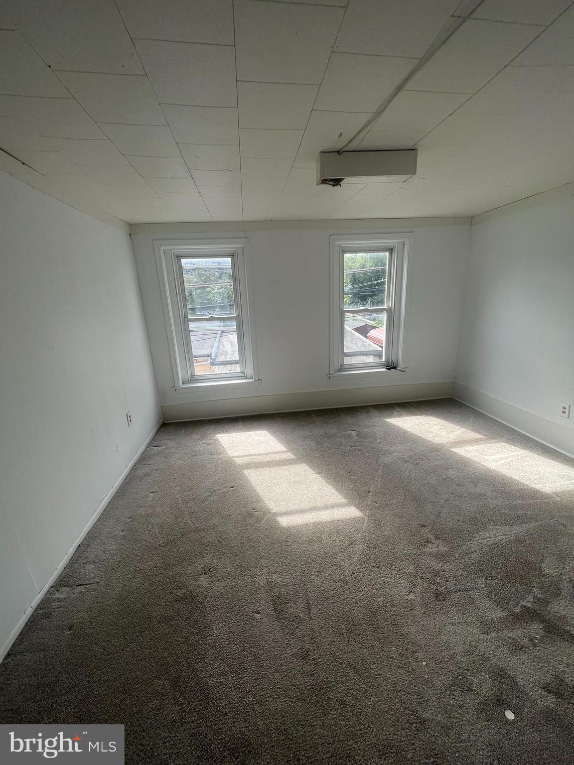 LEBANON - Residential Lease