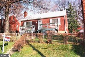 Photo of 2005 S Quebec Street, ARLINGTON, VA 22204 (MLS # VAAR2080076)
