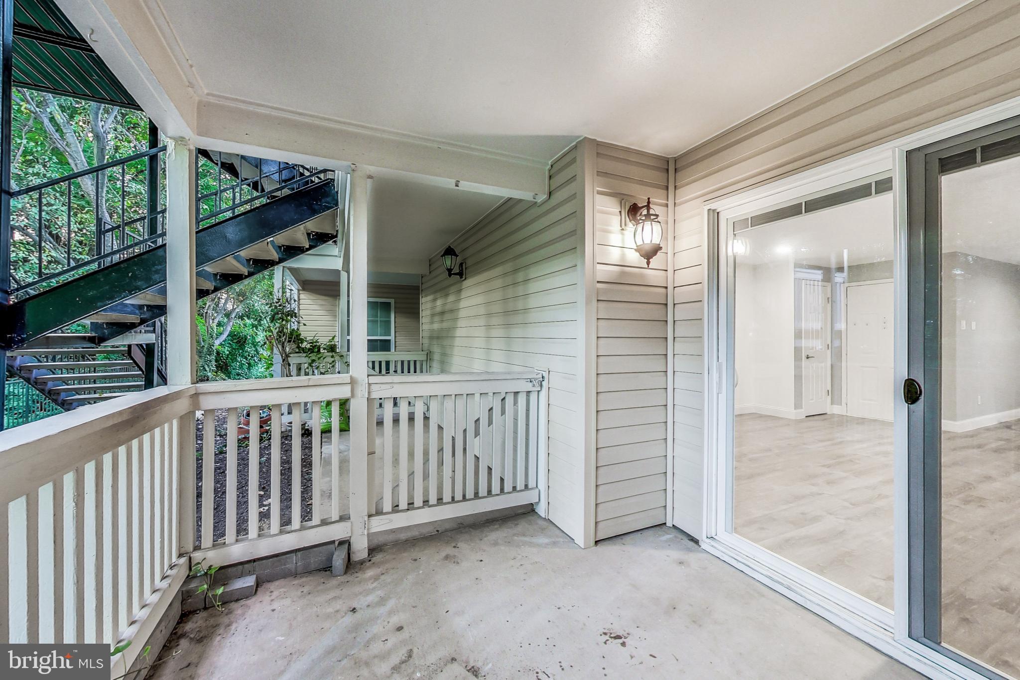 FOUNTAINS AT MCLEAN - Residential