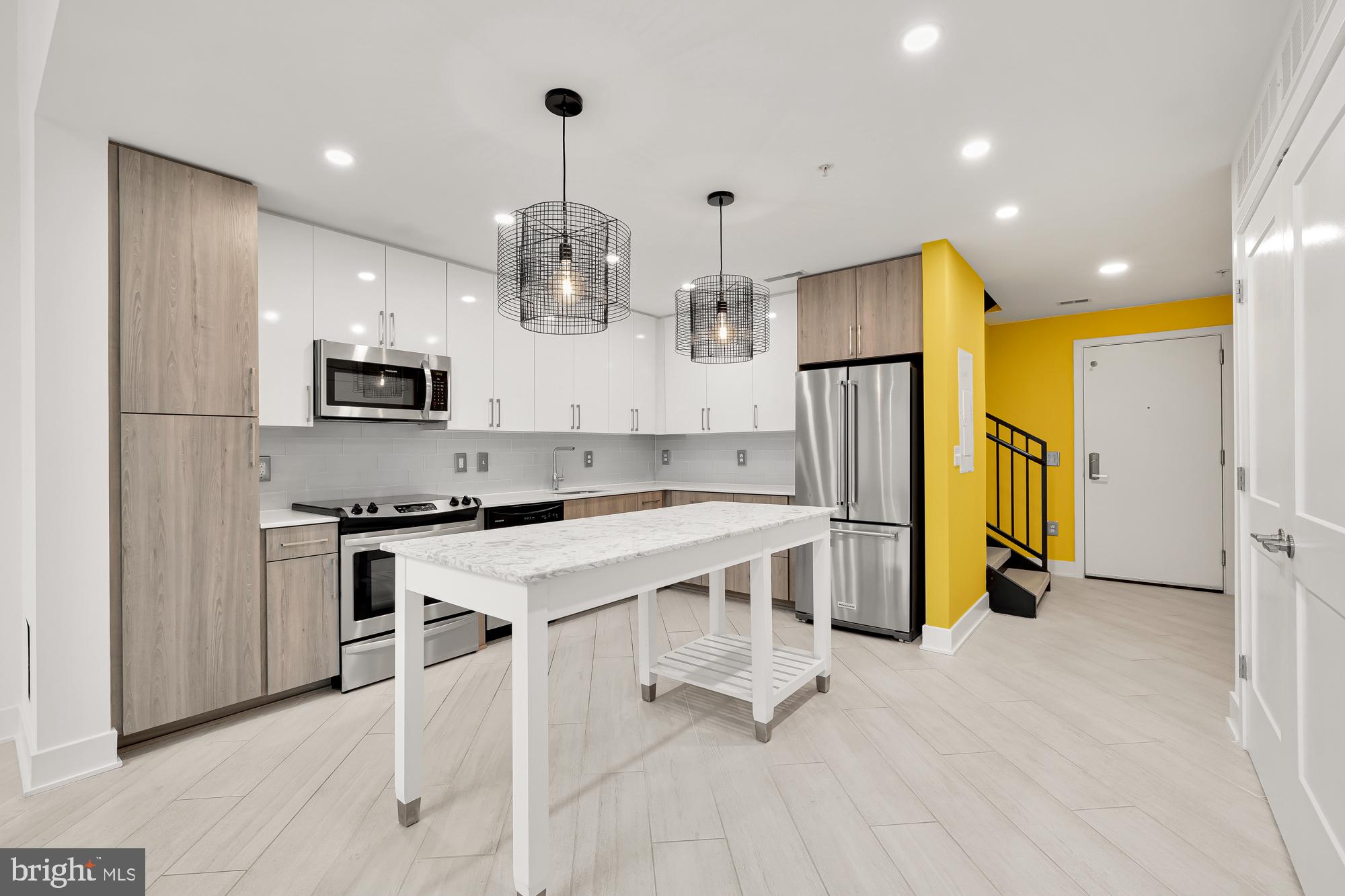 NATIONAL HARBOR - Residential