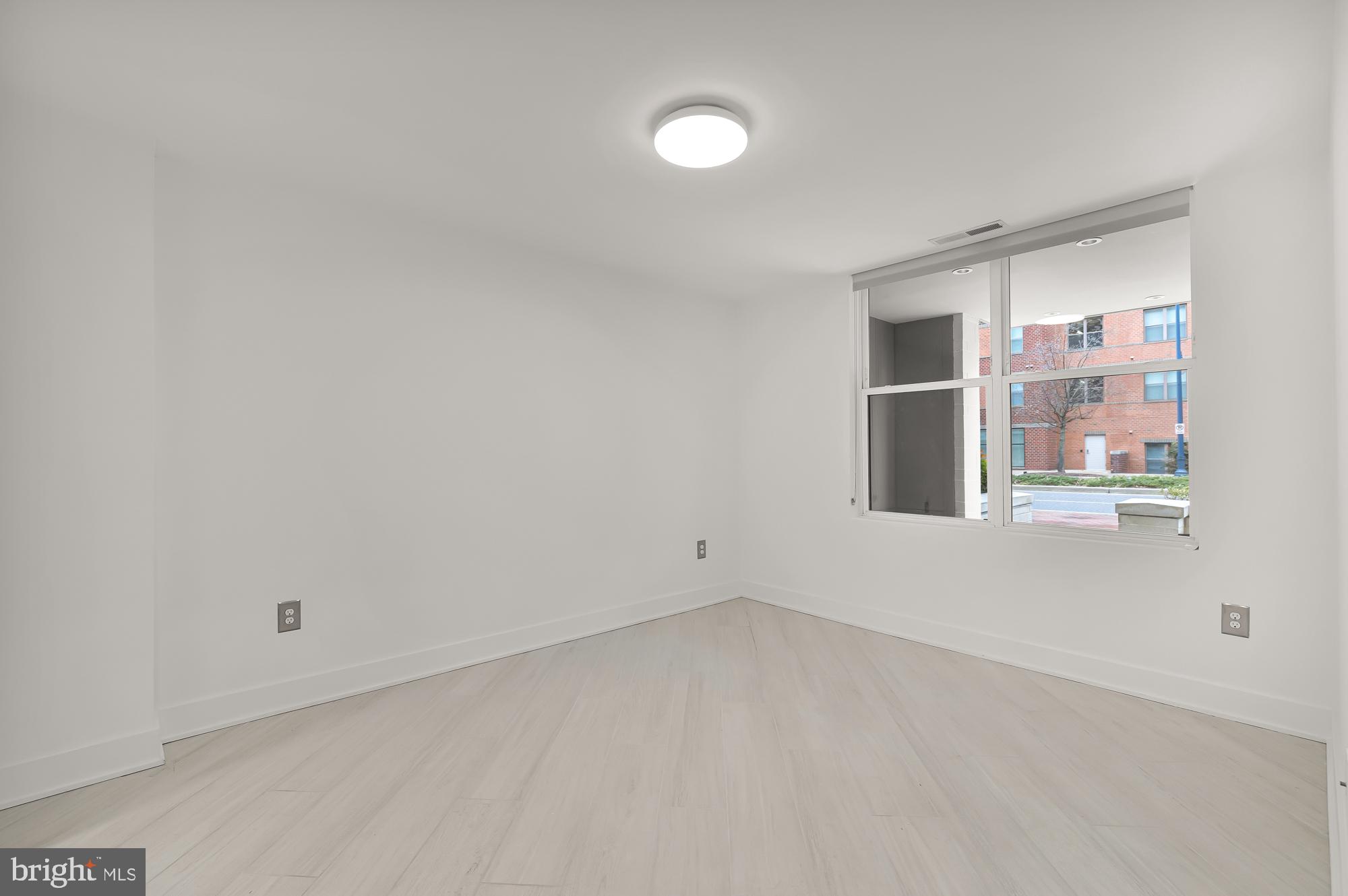 NATIONAL HARBOR - Residential