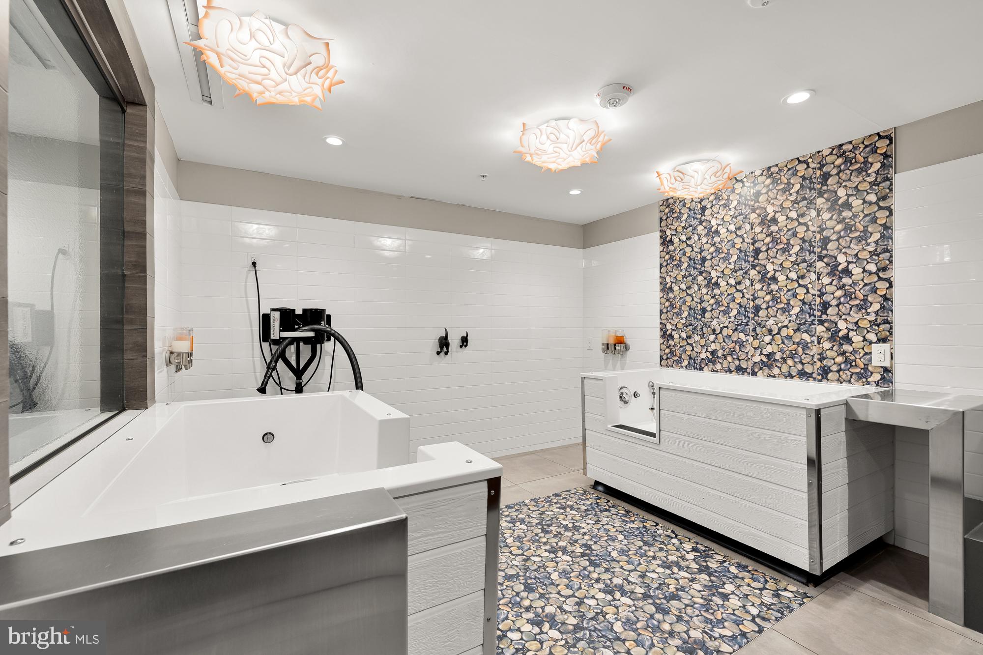 NATIONAL HARBOR - Residential