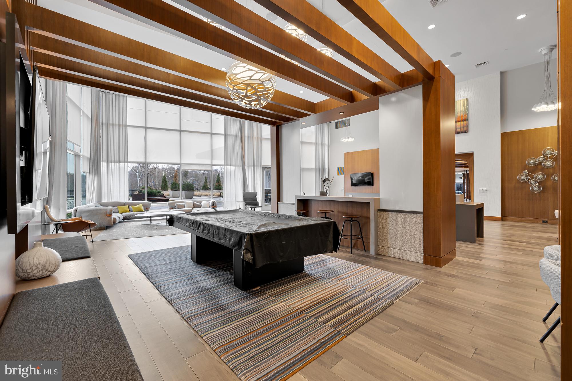 NATIONAL HARBOR - Residential