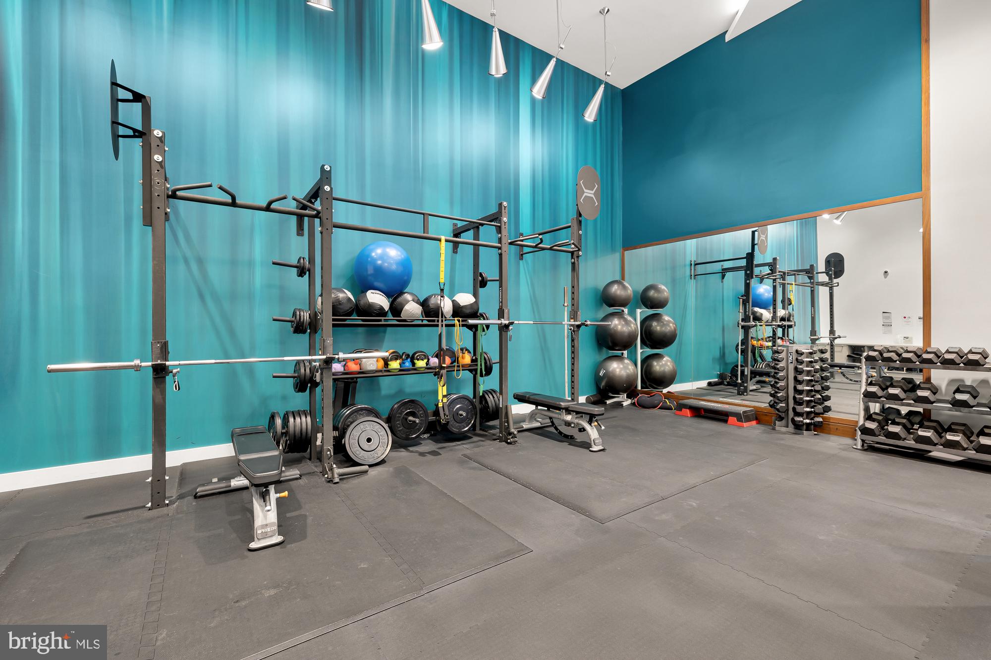 NATIONAL HARBOR - Residential