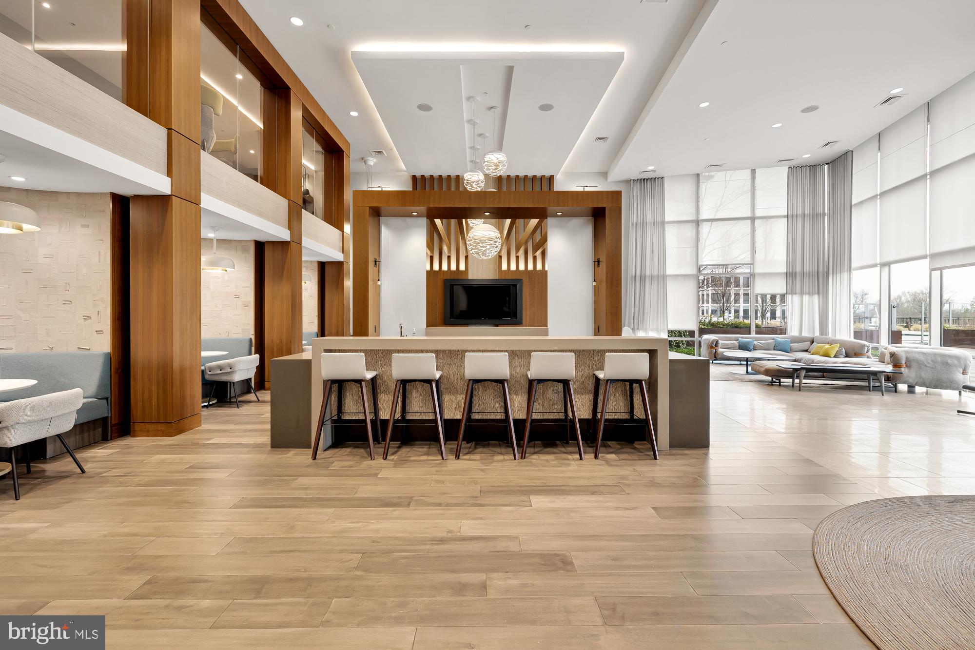 NATIONAL HARBOR - Residential