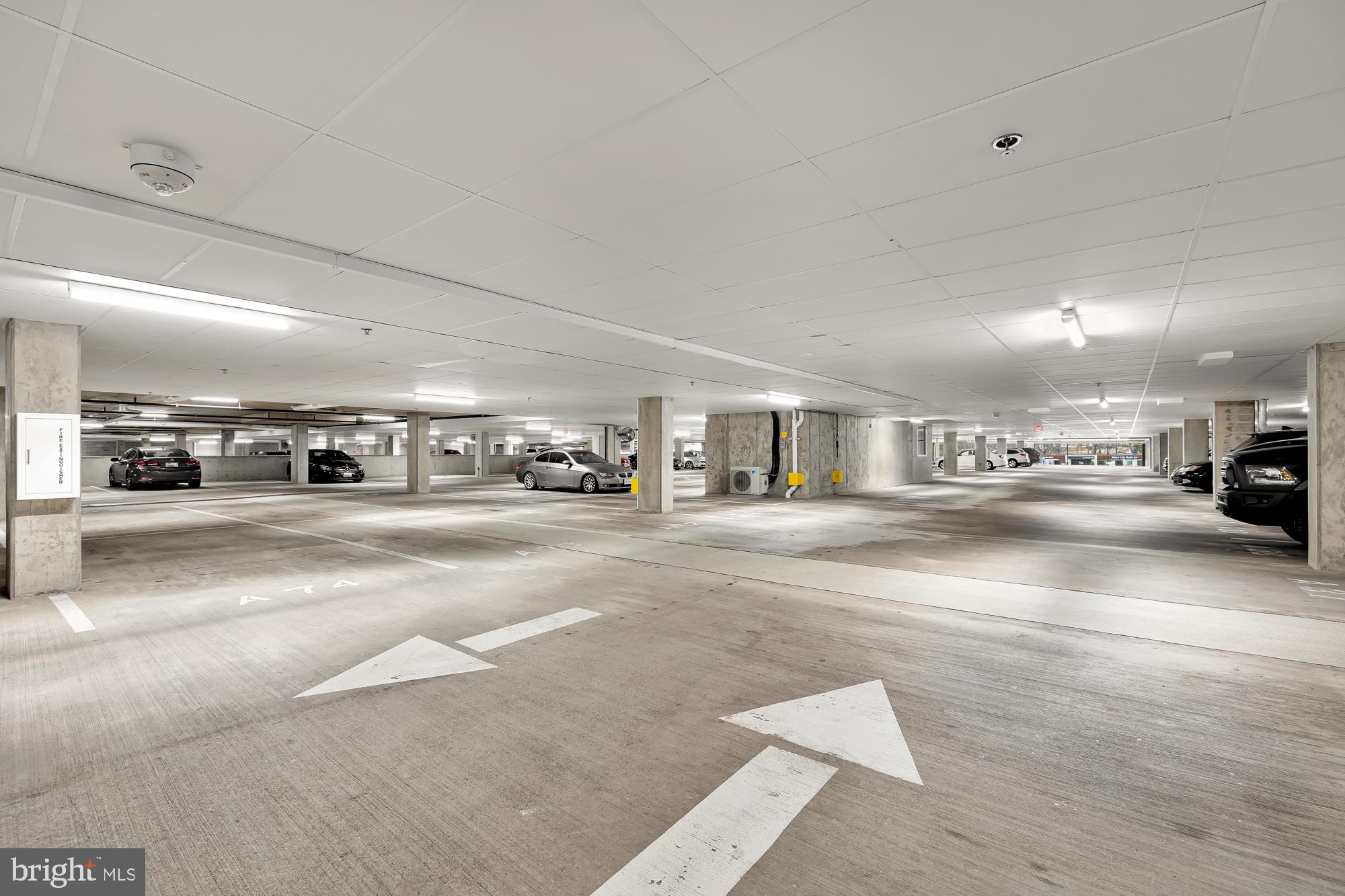 NATIONAL HARBOR - Residential