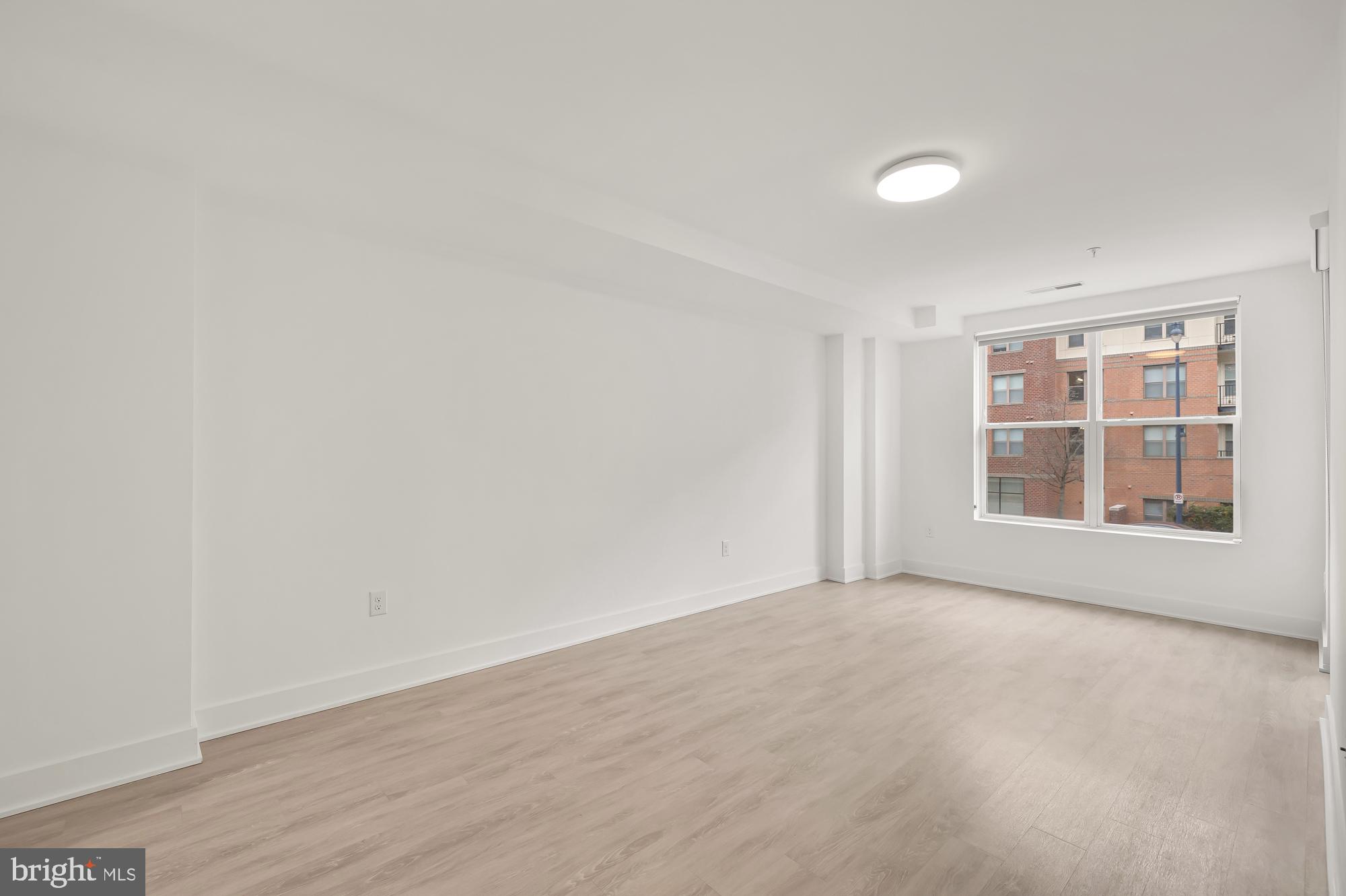 NATIONAL HARBOR - Residential