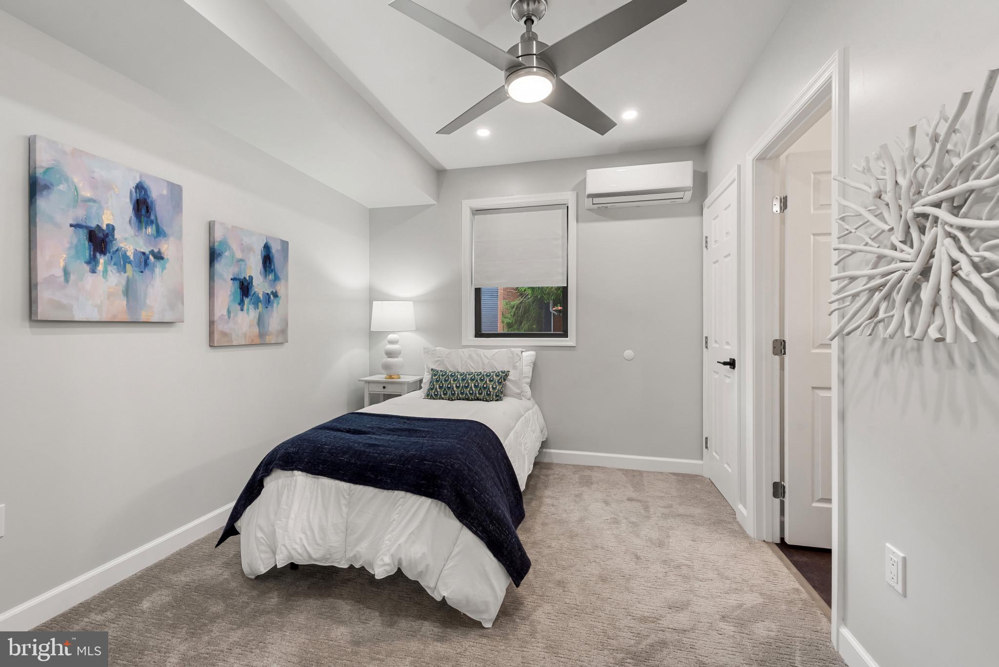 CYPRESS CREEK - Residential