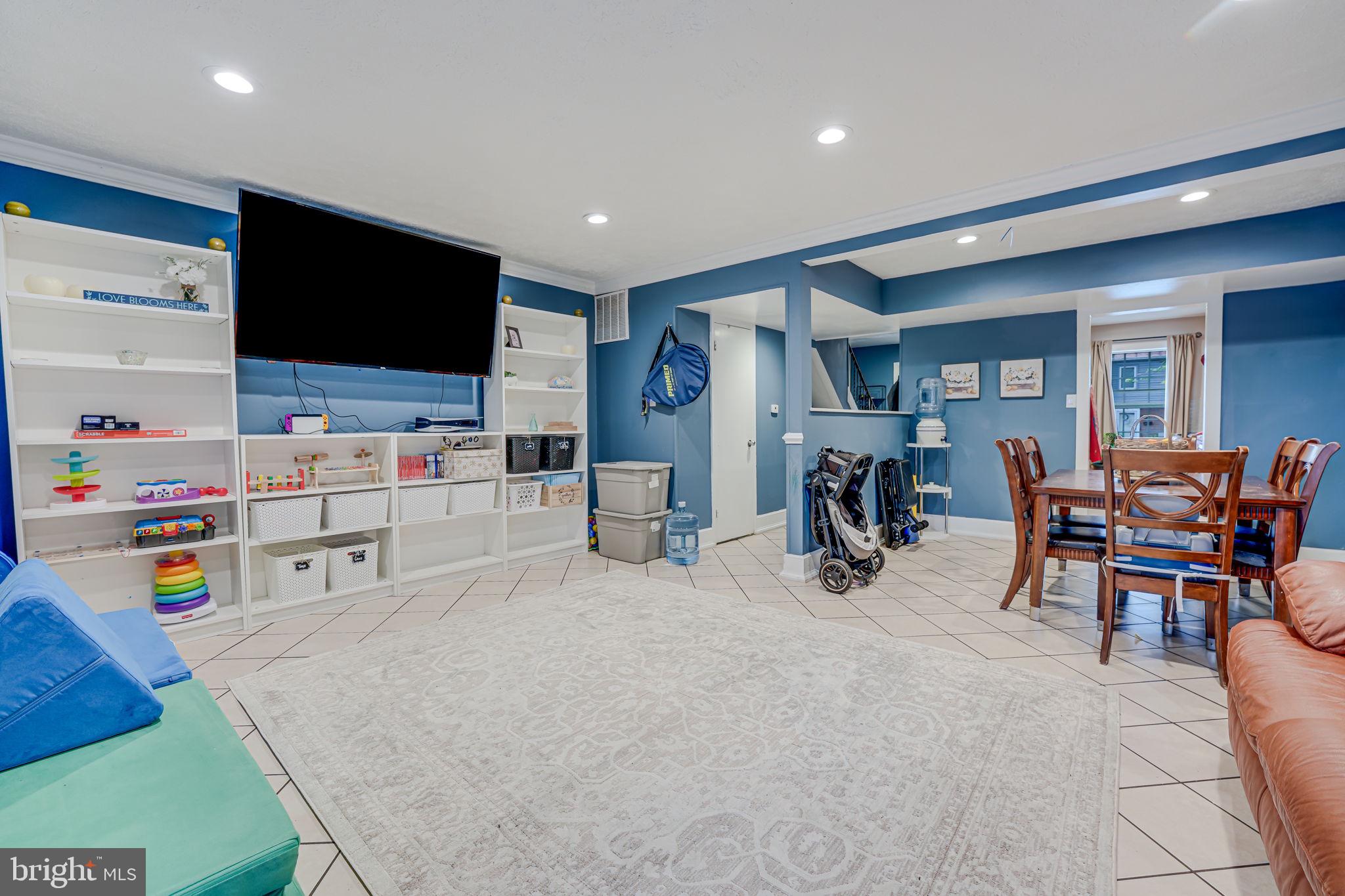 GEORGETOWN - Residential