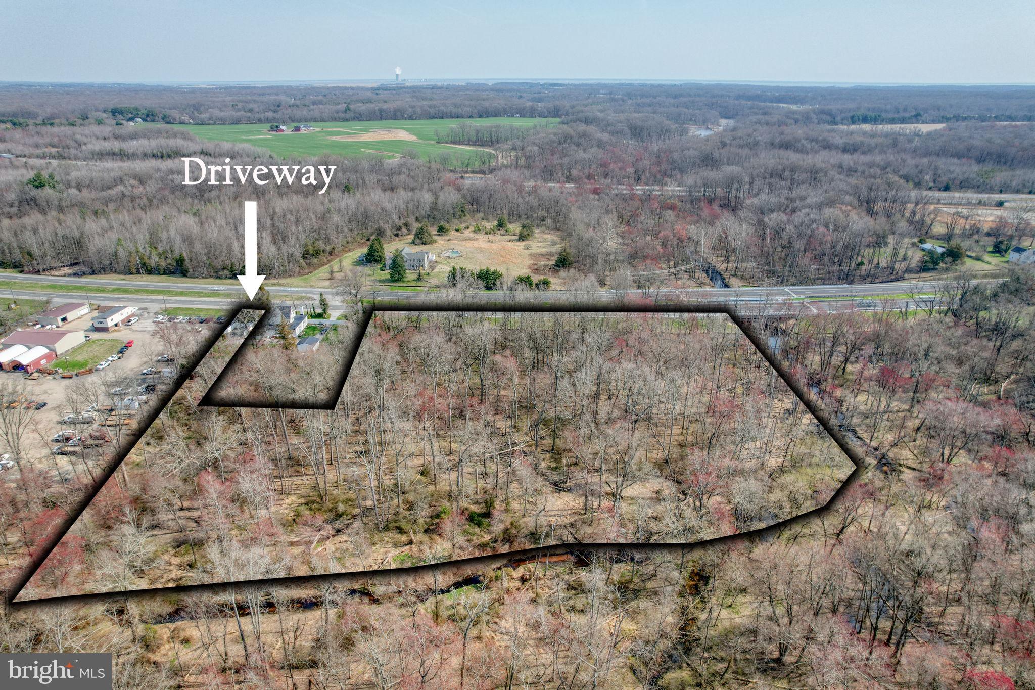 4391 DUPONT PARKWAY