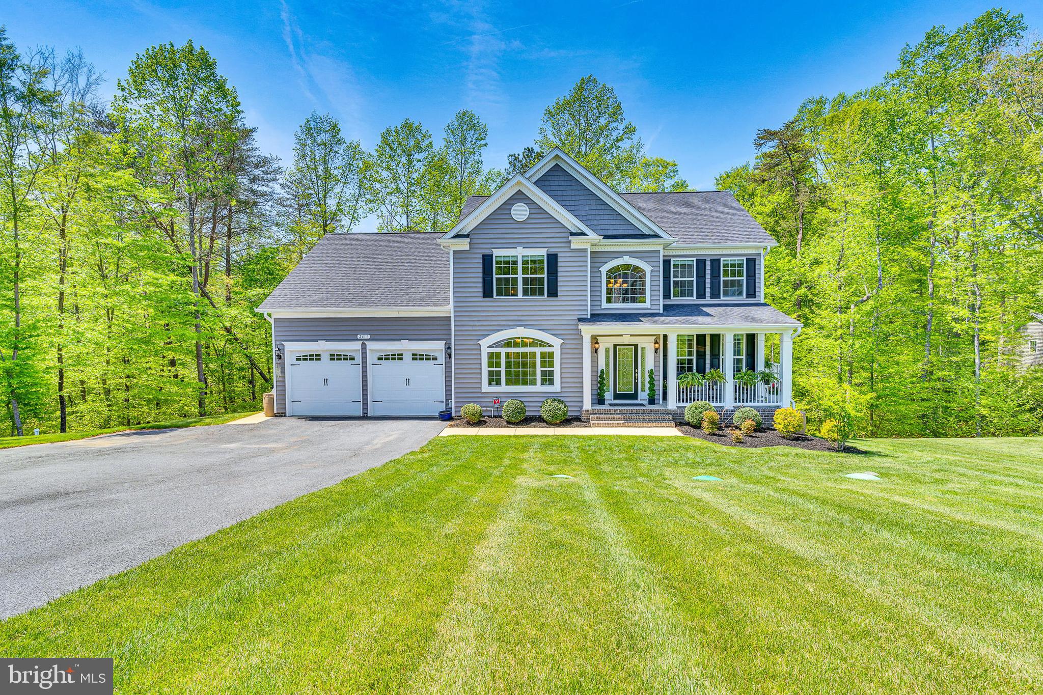 OAKLAND HALL - Residential