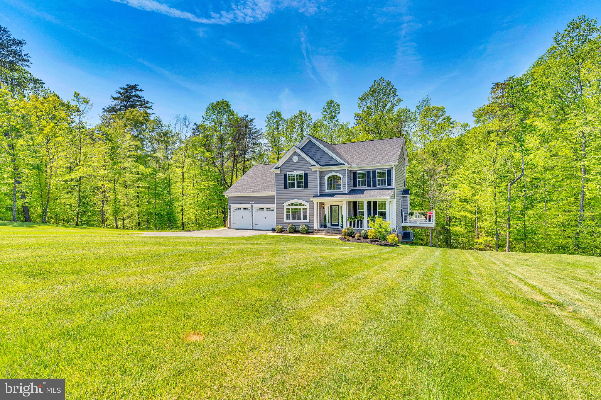 OAKLAND HALL - Residential