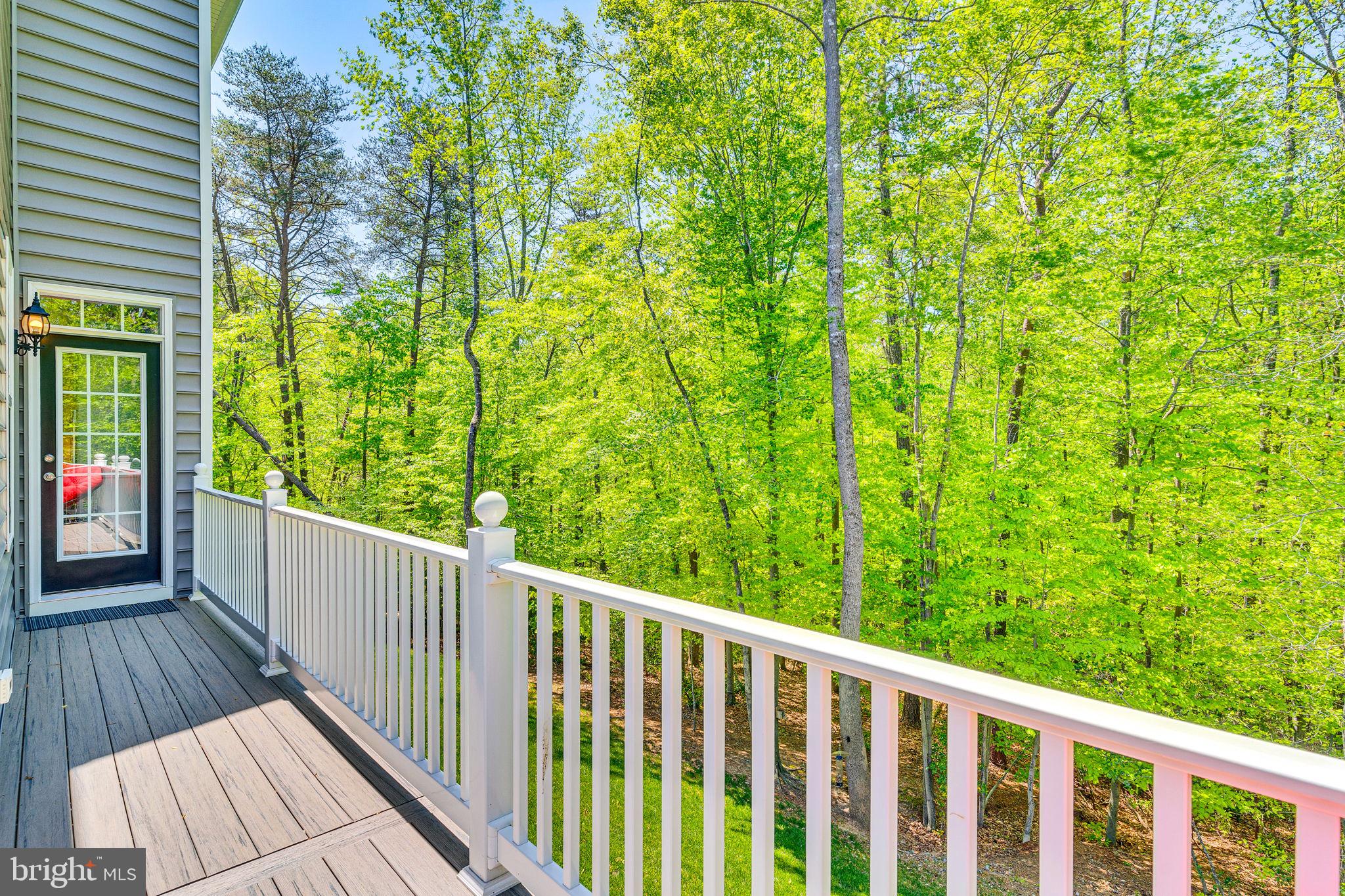 OAKLAND HALL - Residential