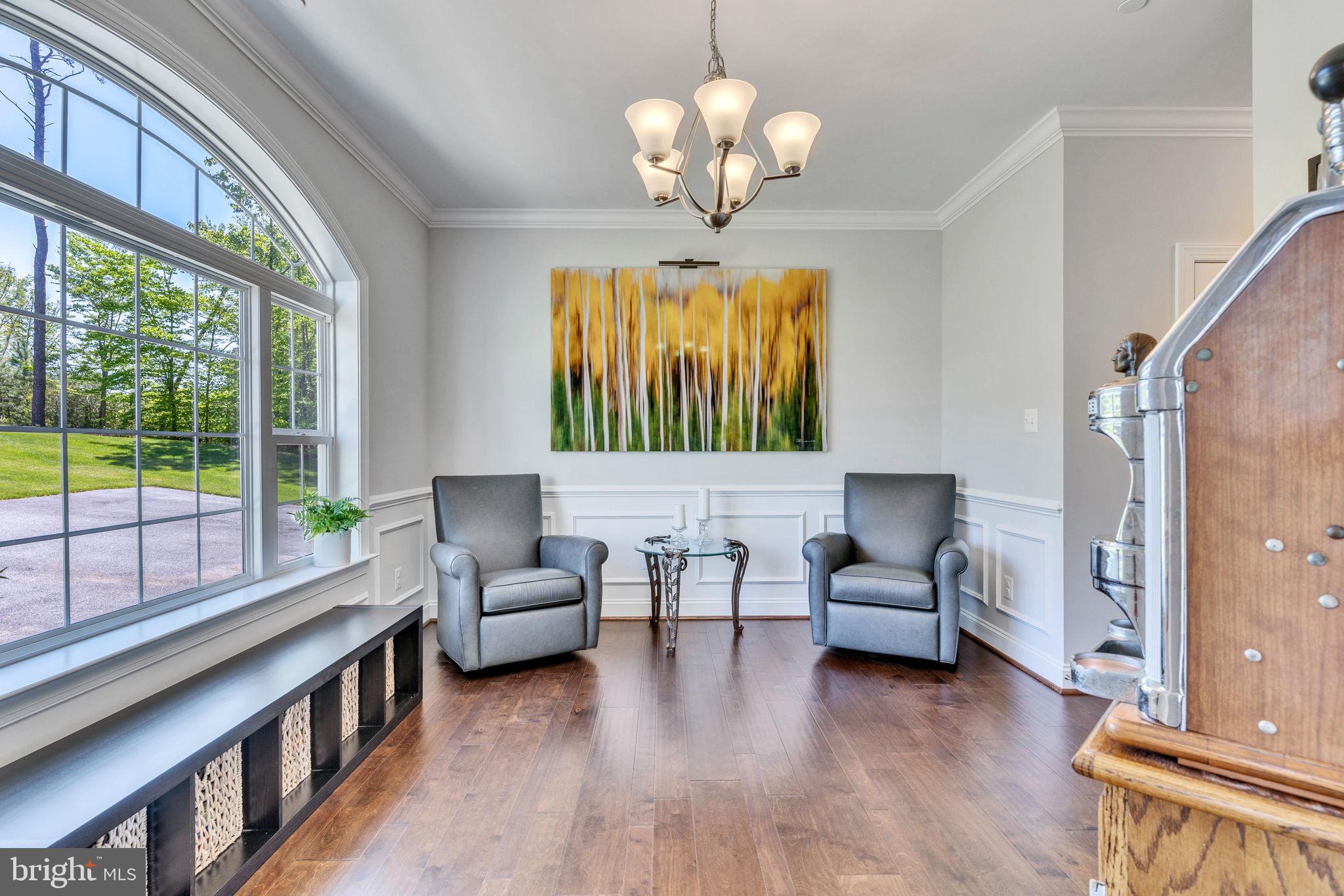 OAKLAND HALL - Residential