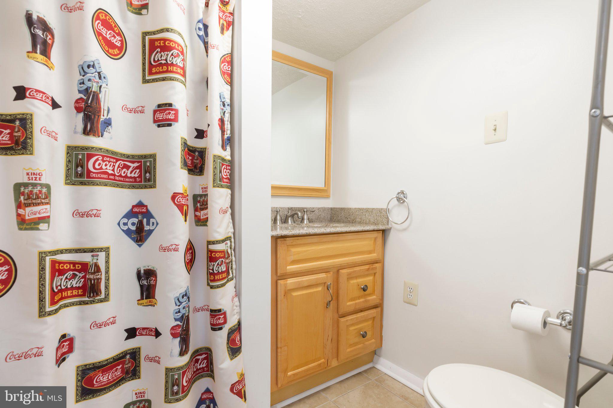 OAKRIDGE / COUNTRY RIDGE - Residential