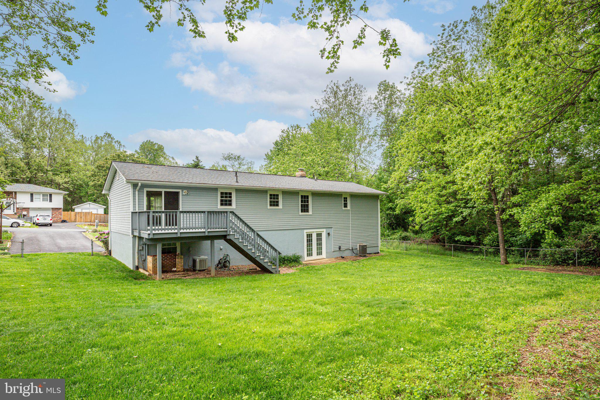 OAKRIDGE / COUNTRY RIDGE - Residential