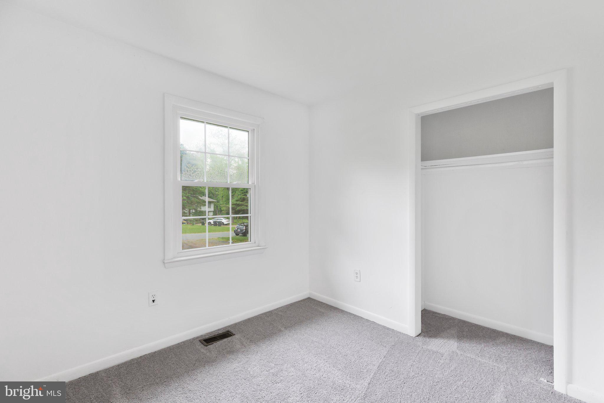 OAKRIDGE / COUNTRY RIDGE - Residential