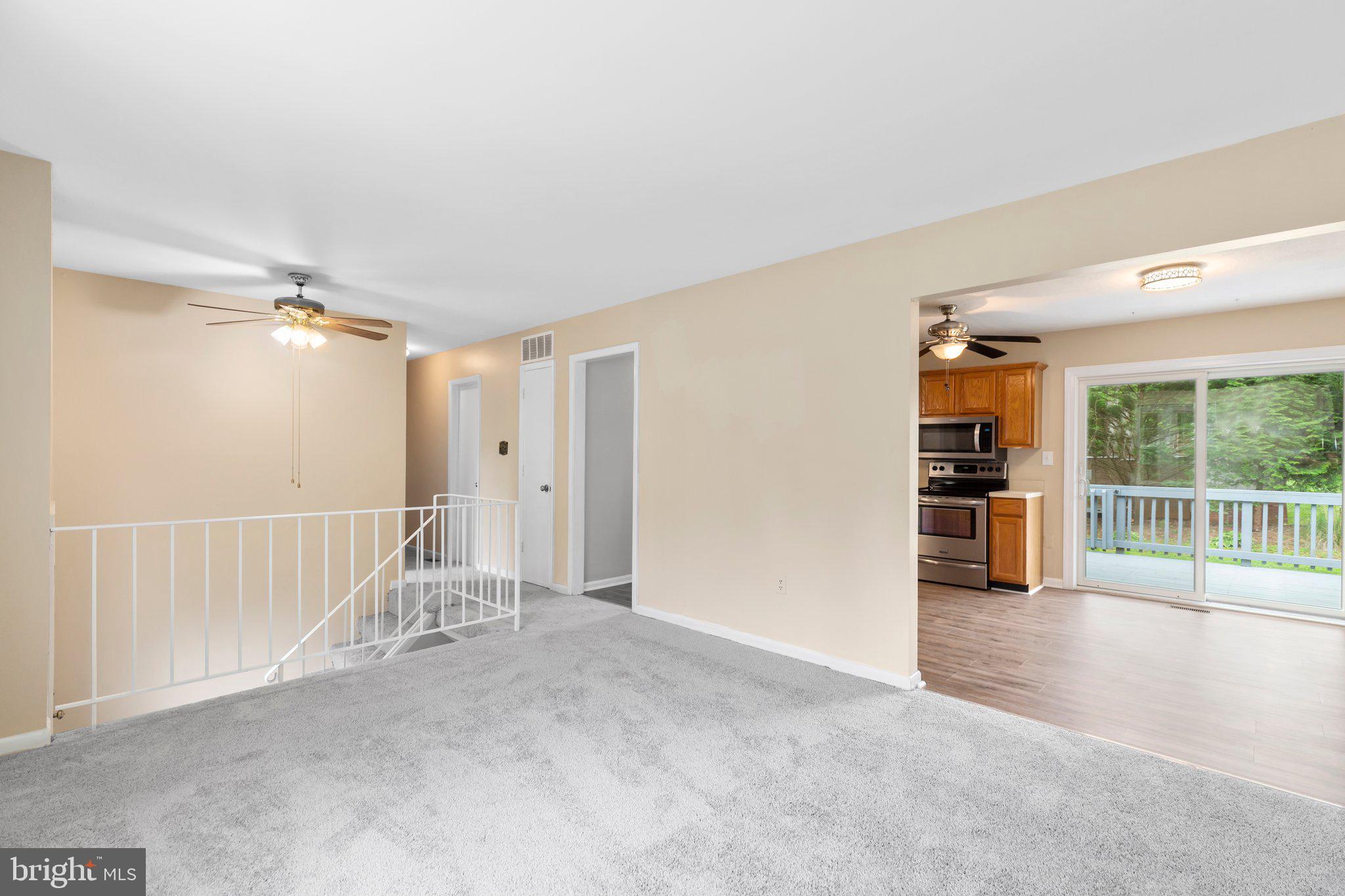 OAKRIDGE / COUNTRY RIDGE - Residential