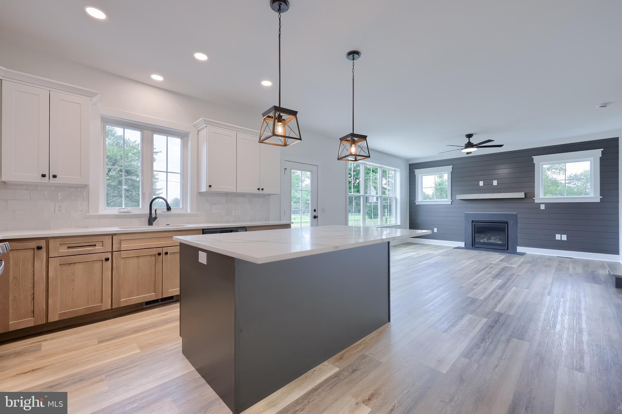 OVERLOOK - Residential