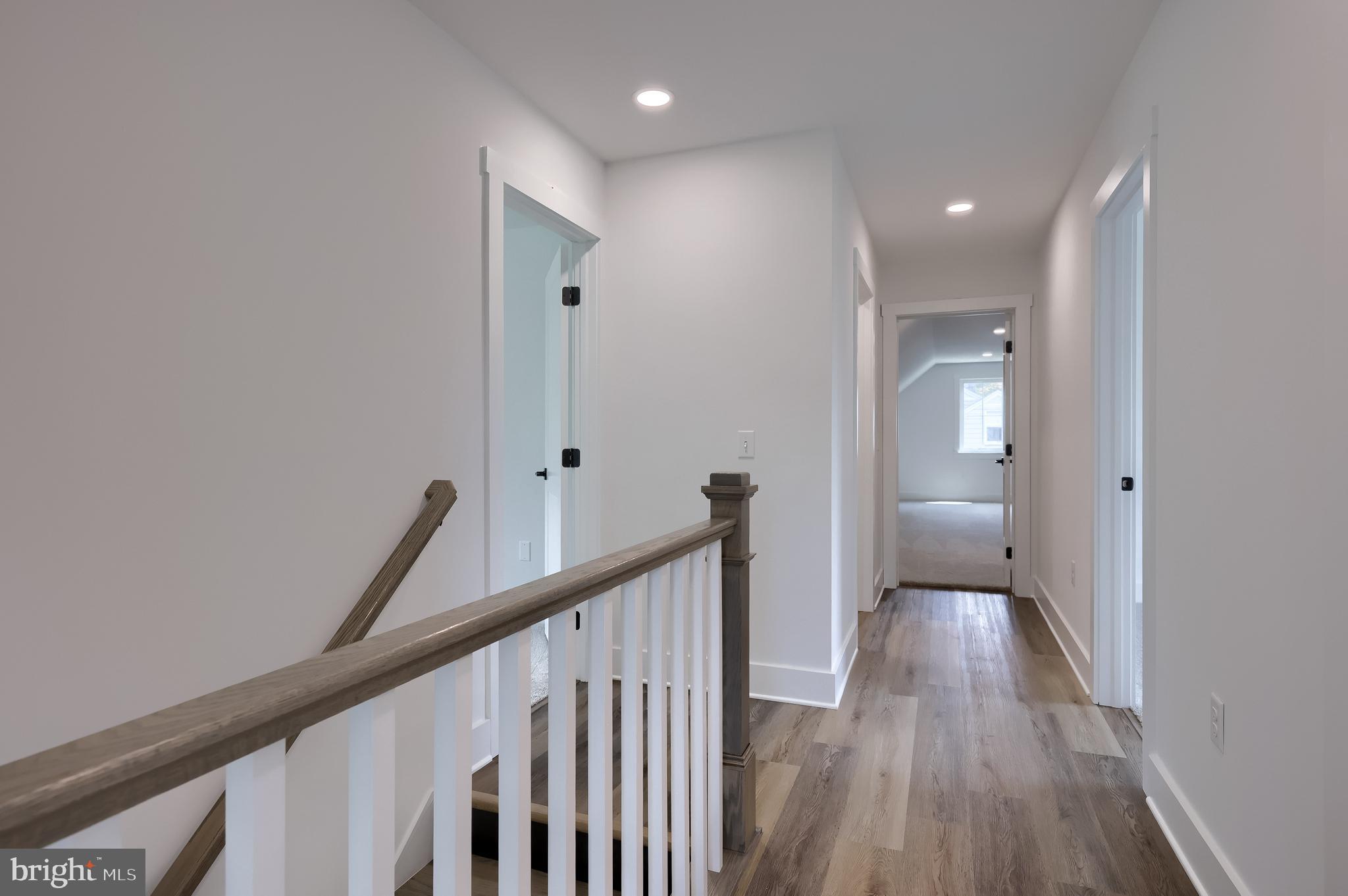 OVERLOOK - Residential