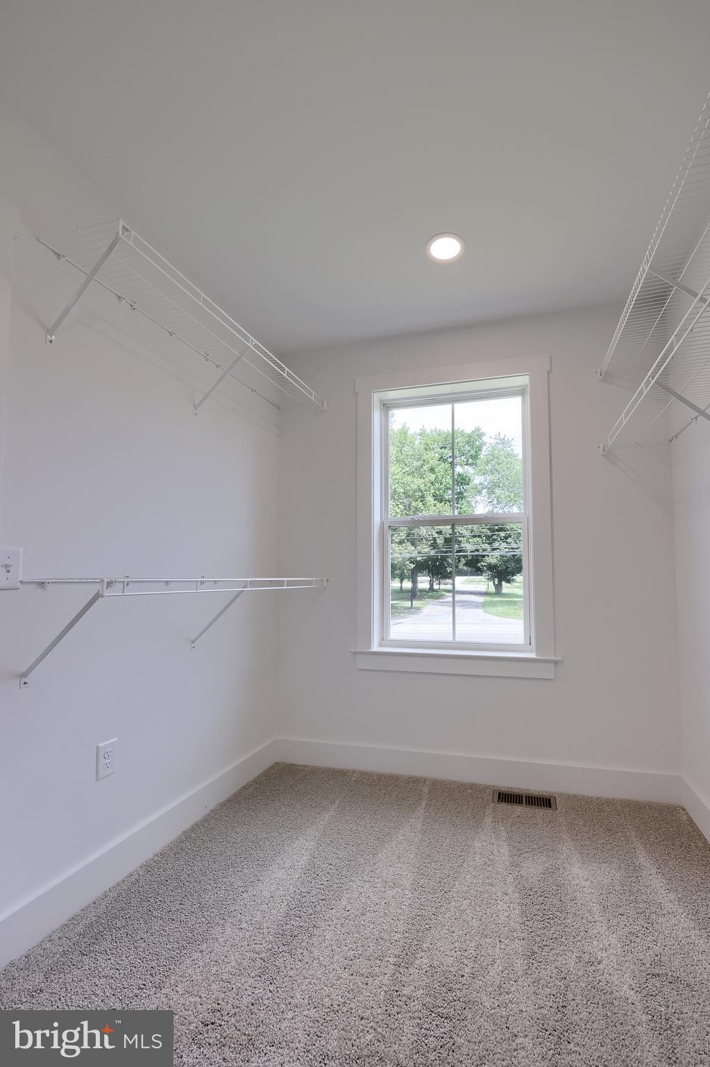 OVERLOOK - Residential