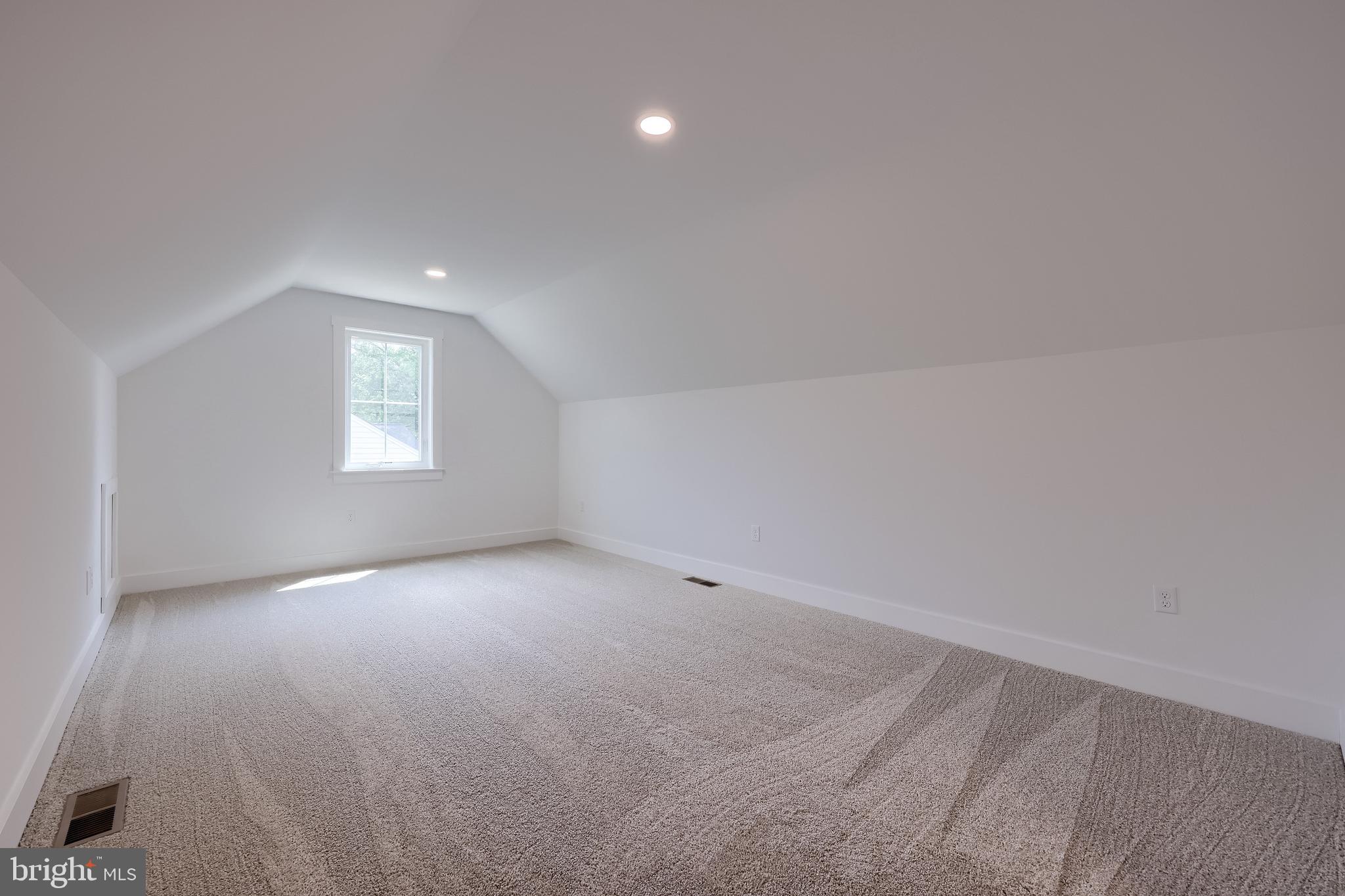 OVERLOOK - Residential