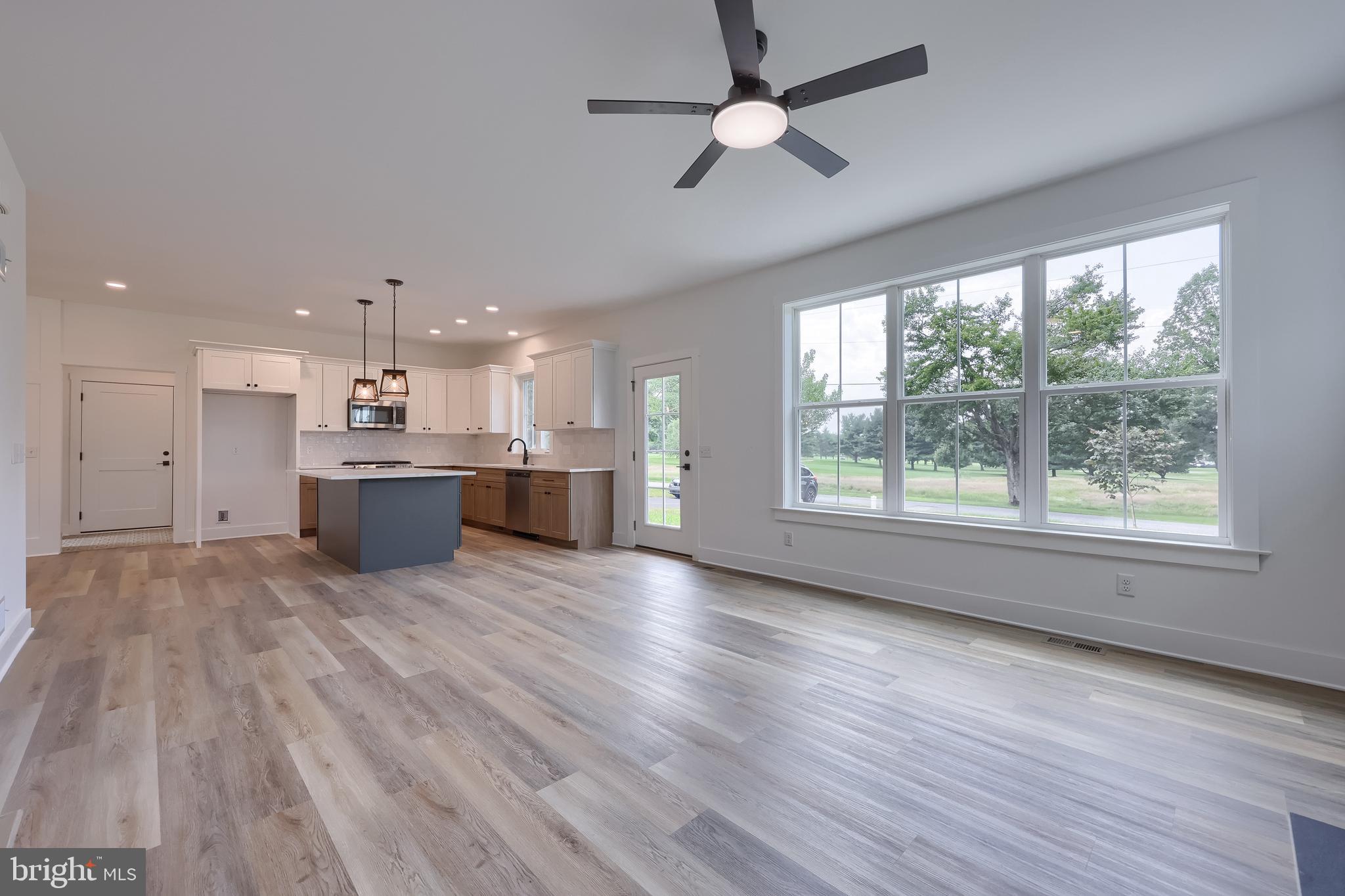 OVERLOOK - Residential