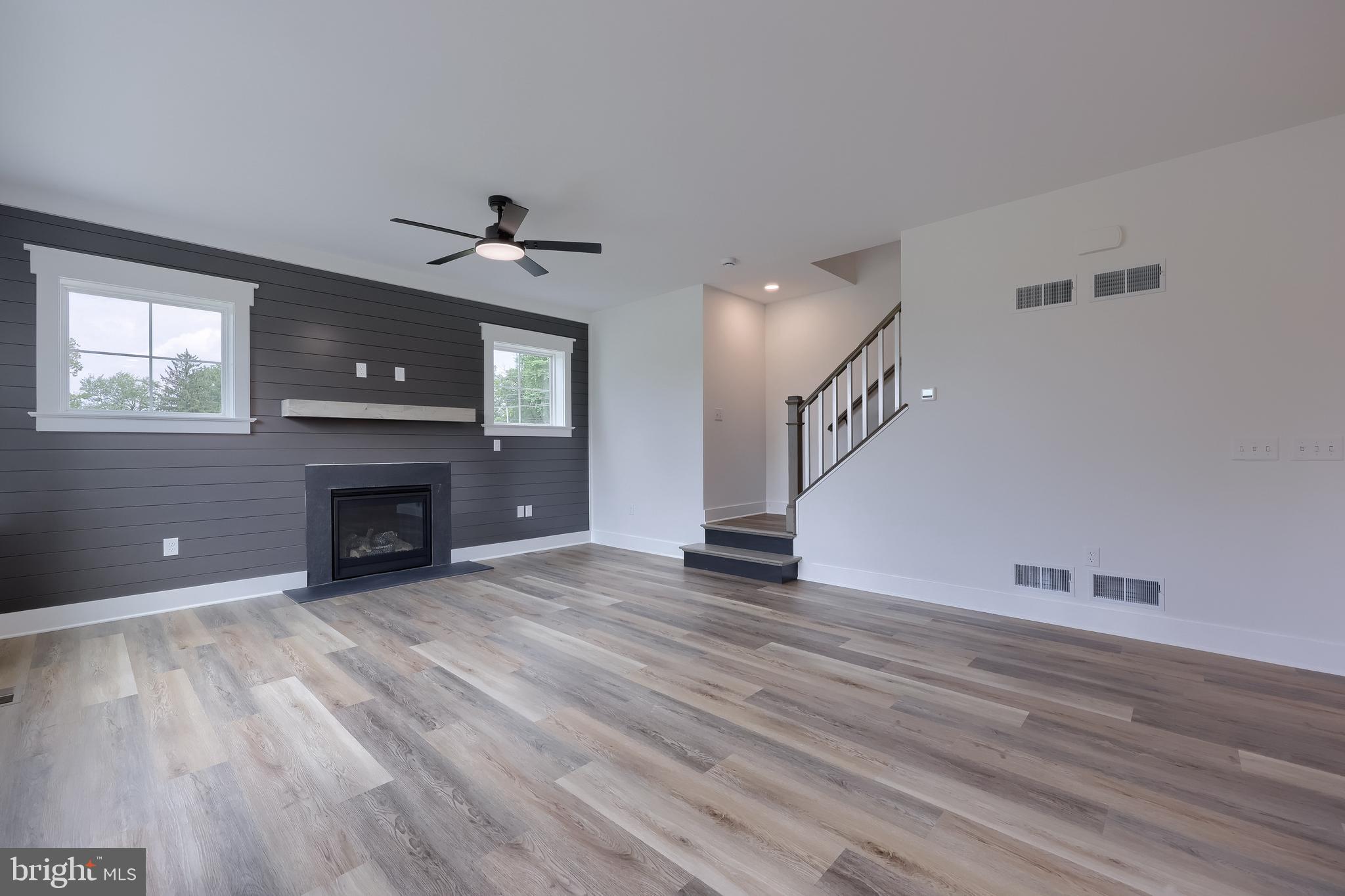 OVERLOOK - Residential