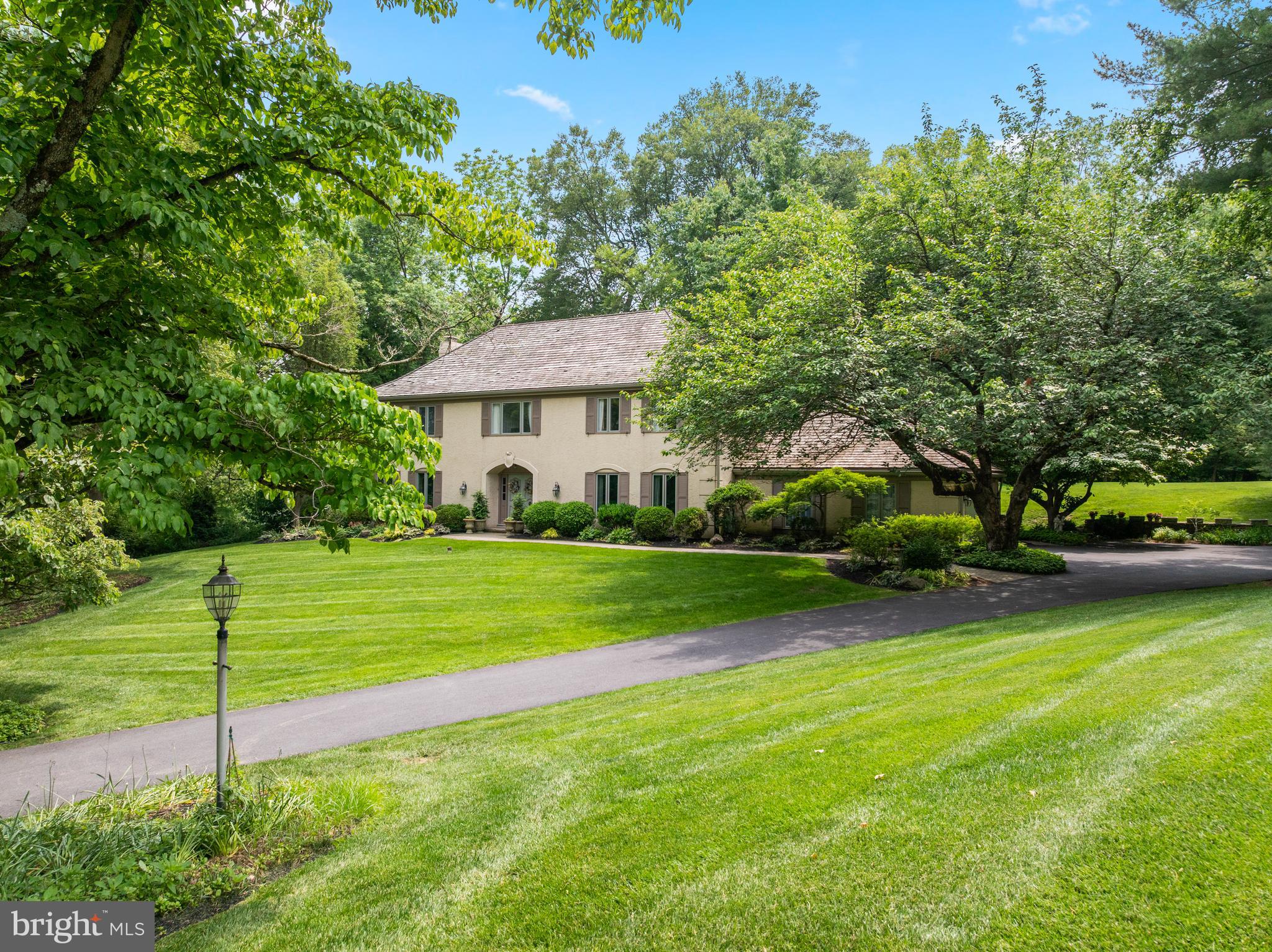 NEWTOWN HUNT - Residential