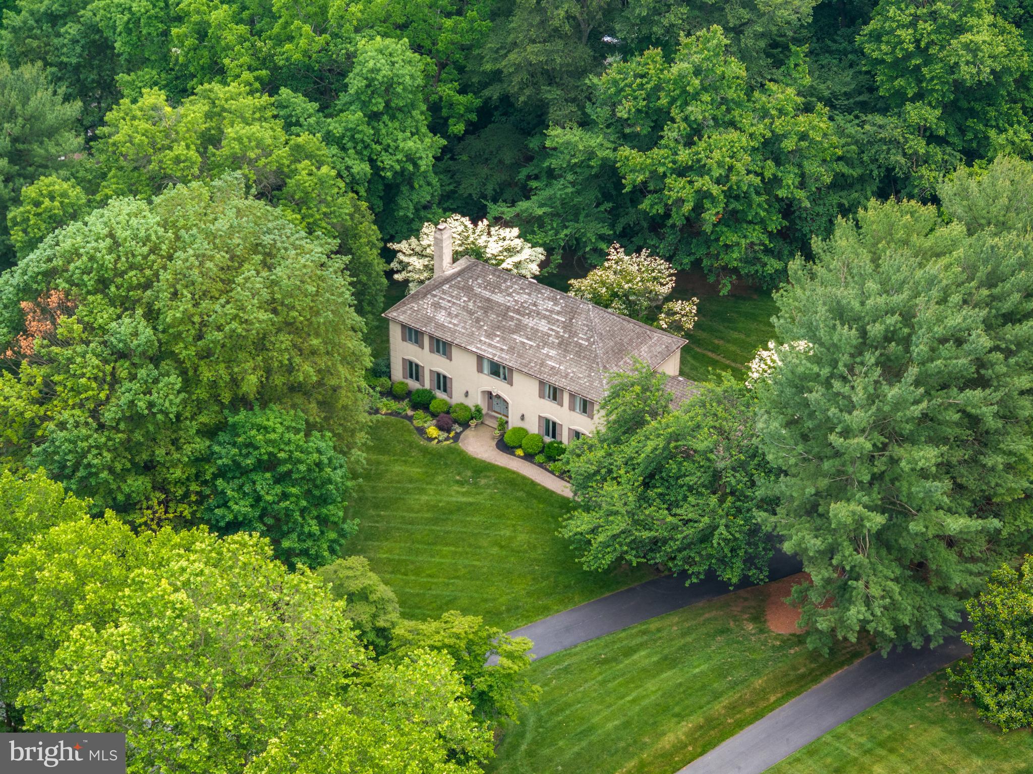 NEWTOWN HUNT - Residential