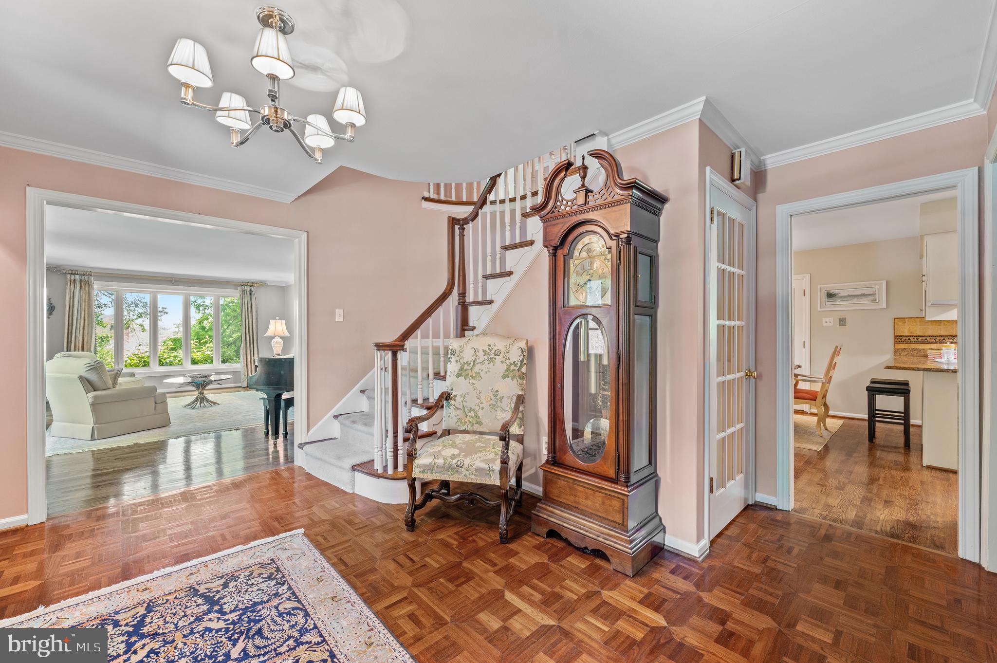 130 HUNT VALLEY CIRCLE