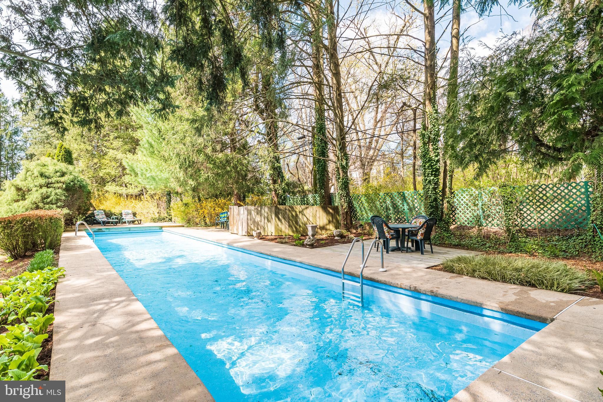 HAMPTON - Residential