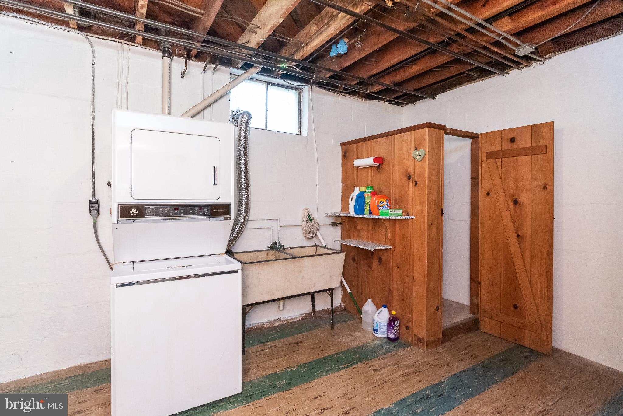 HAMPTON - Residential