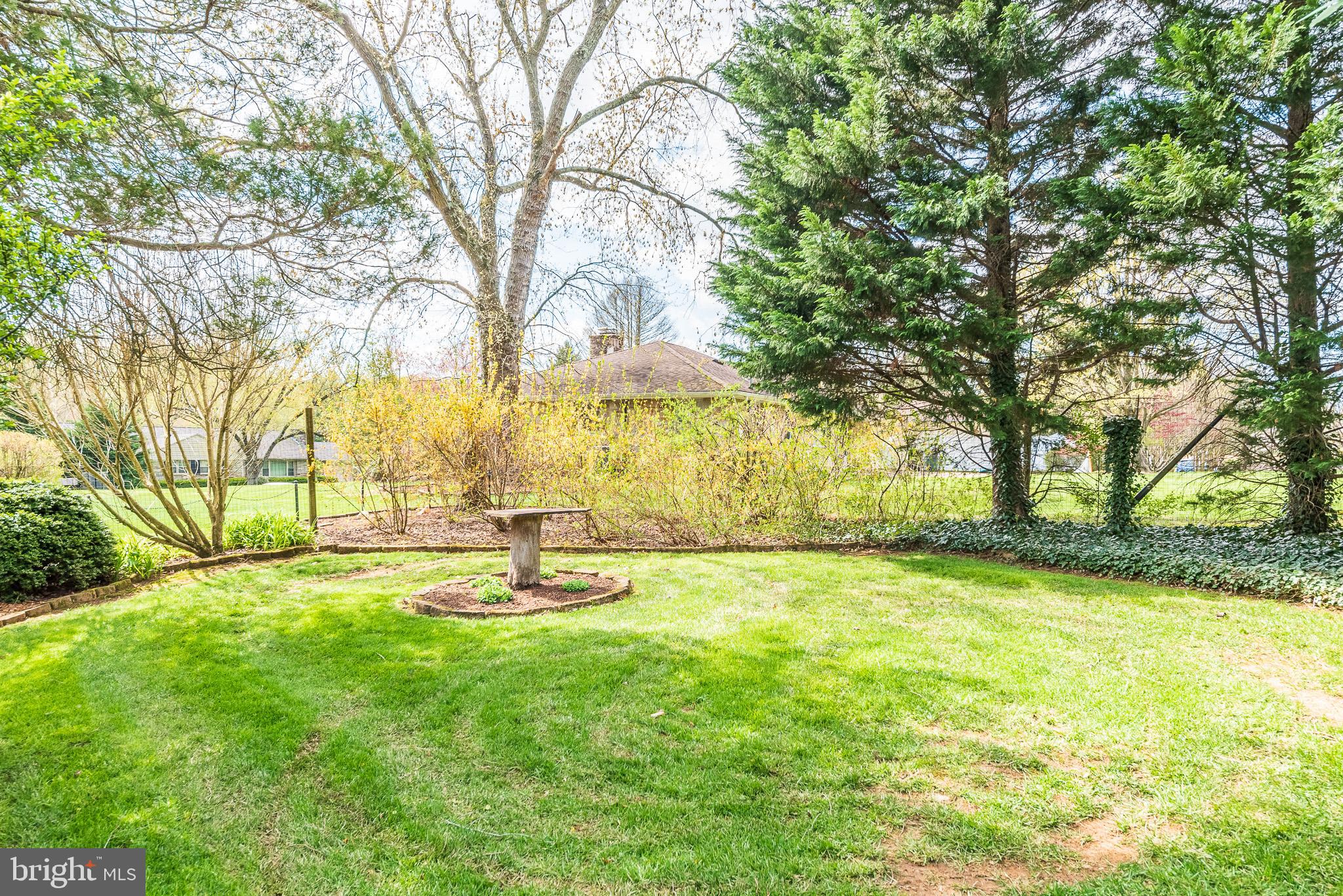 HAMPTON - Residential