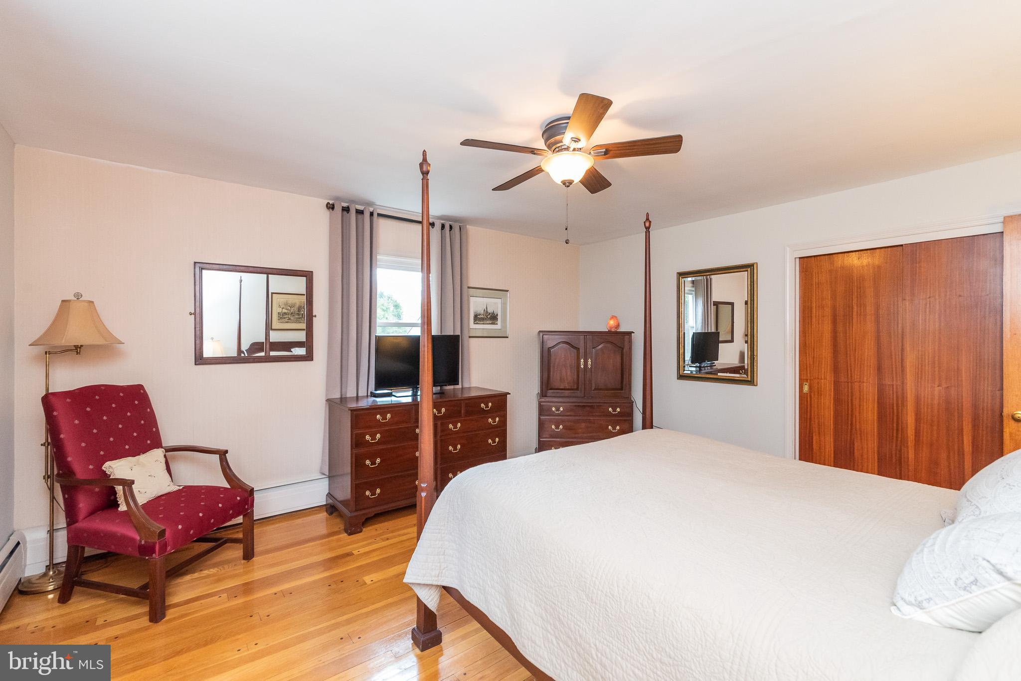 HAMPTON - Residential