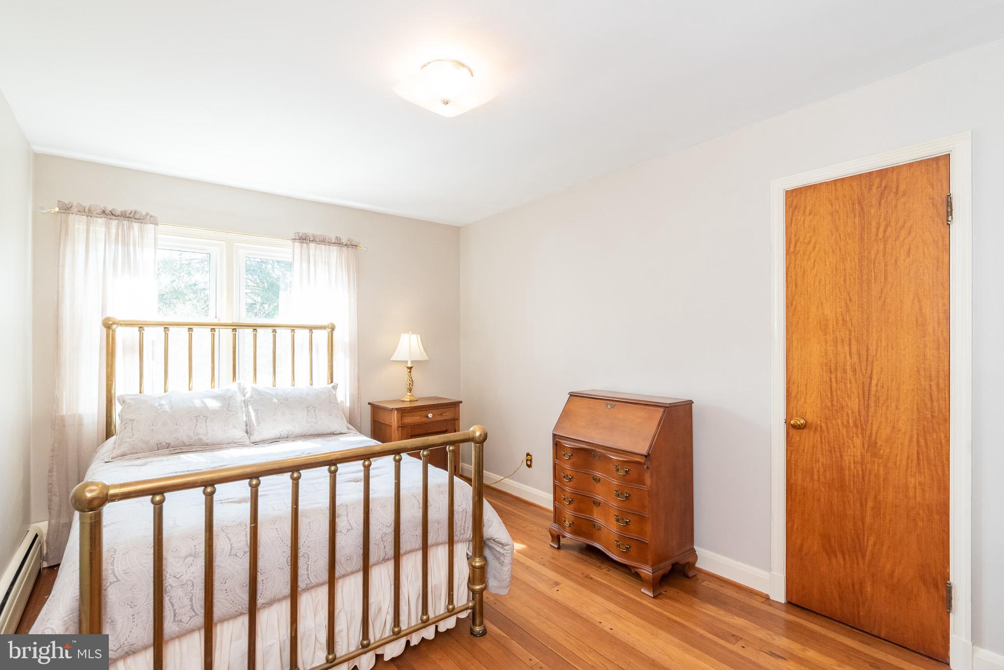 HAMPTON - Residential