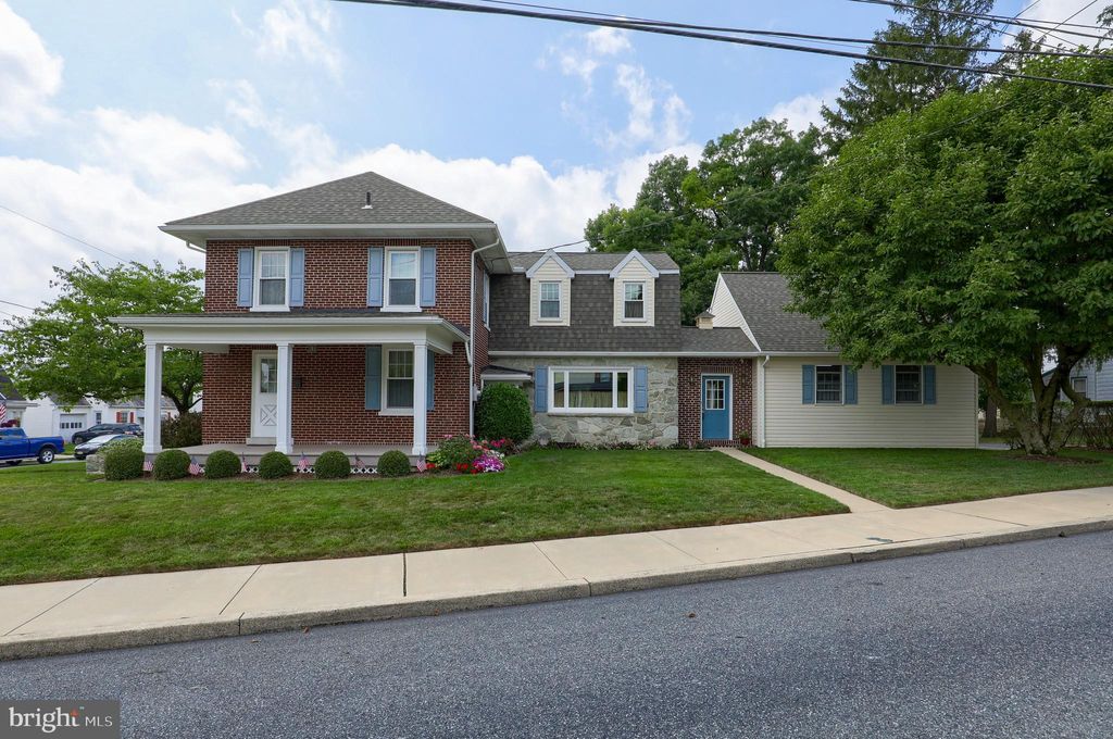 Photo of 1037 BROAD ST, AKRON, PA 17501 (MLS # PALA2035426)