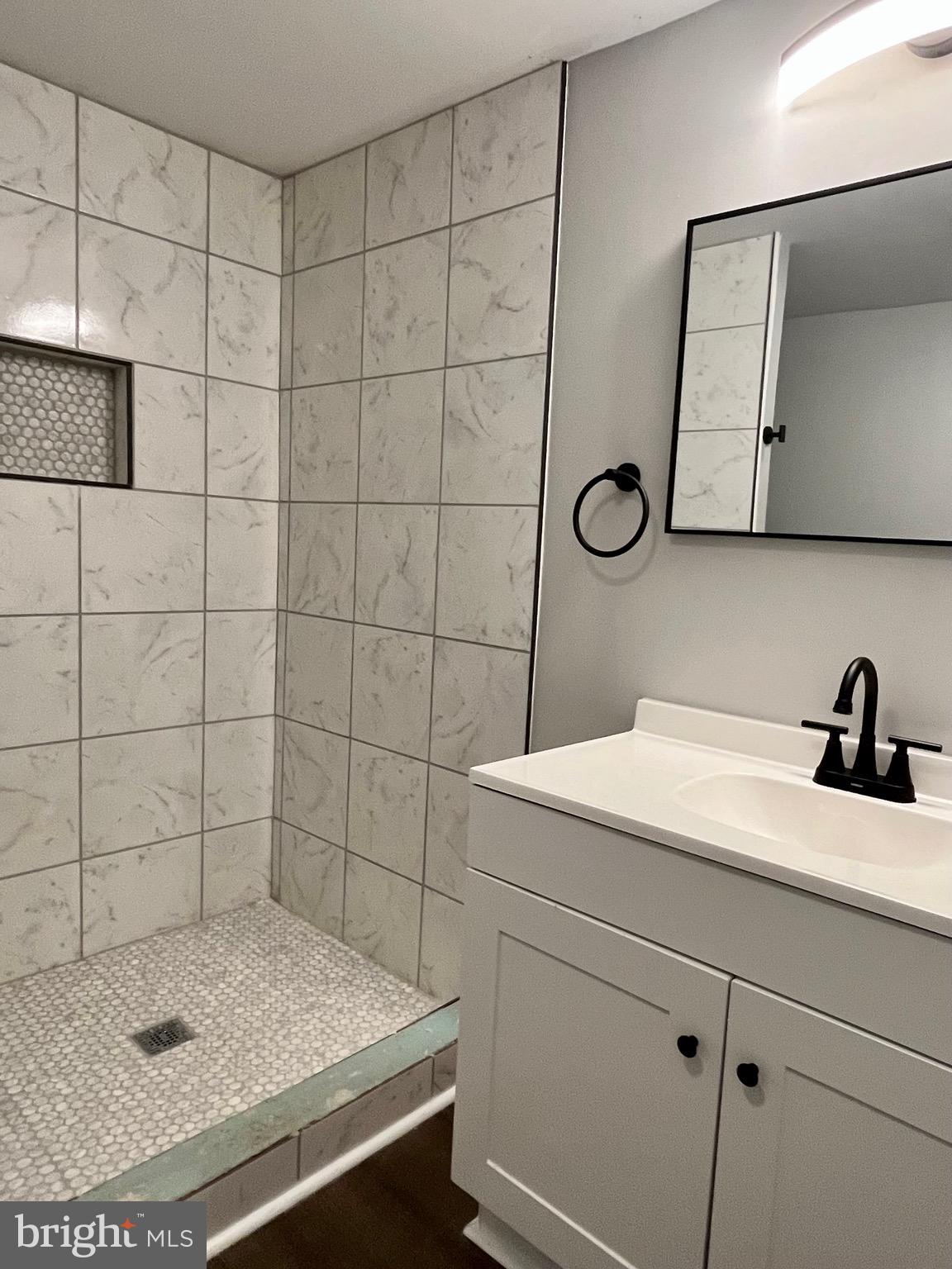 INWOOD - Residential