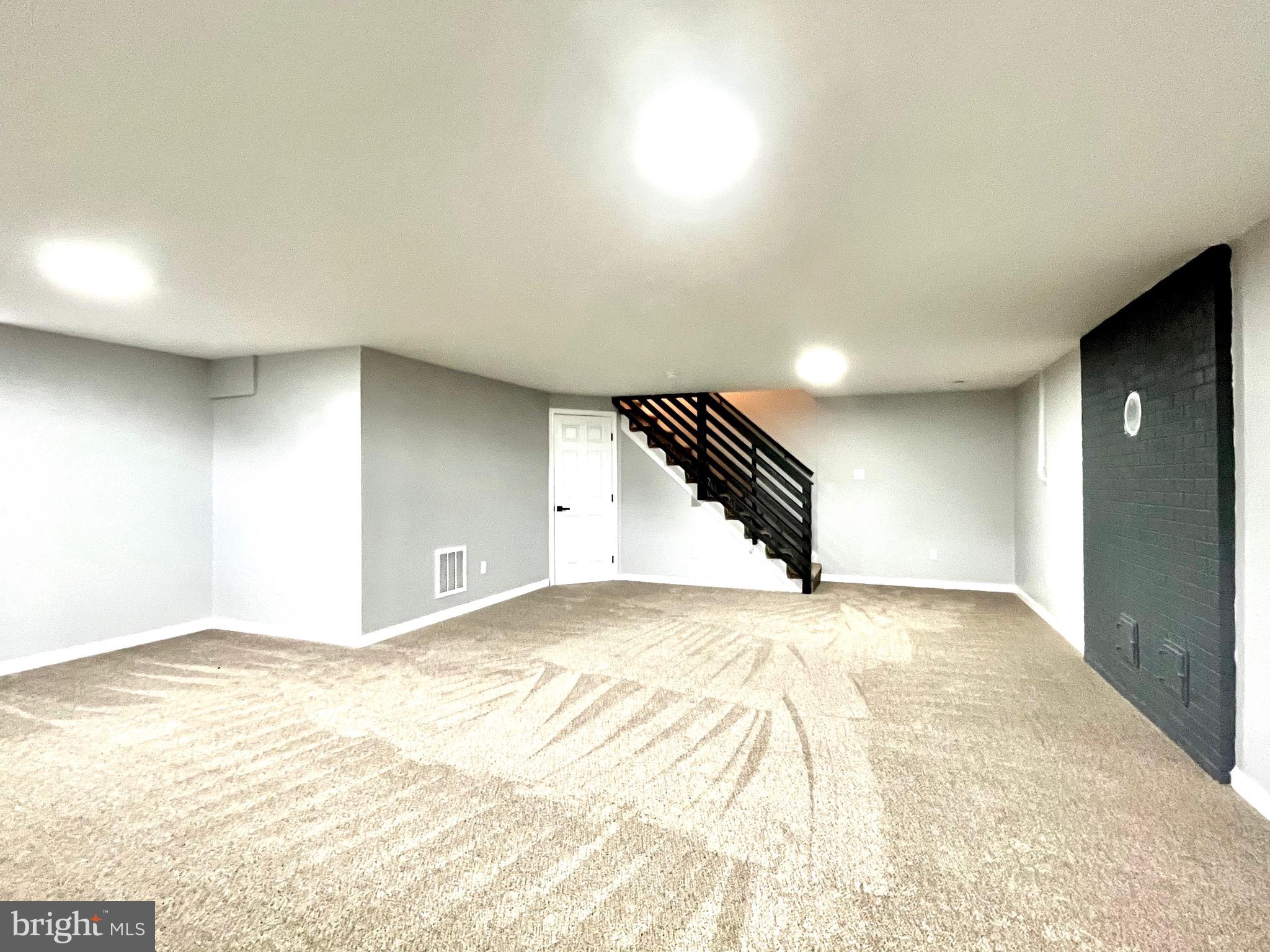 INWOOD - Residential