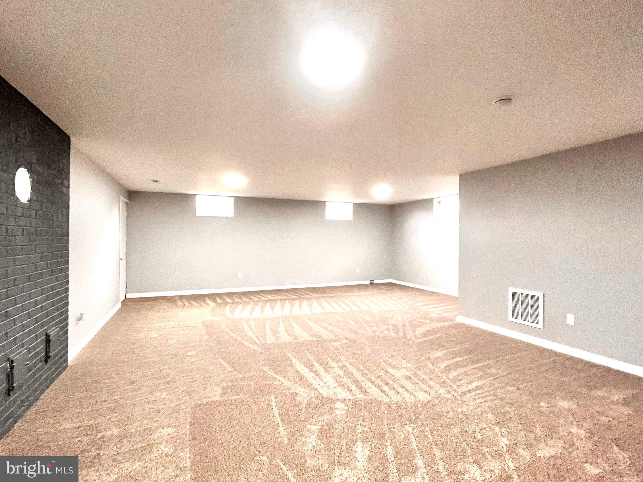 INWOOD - Residential