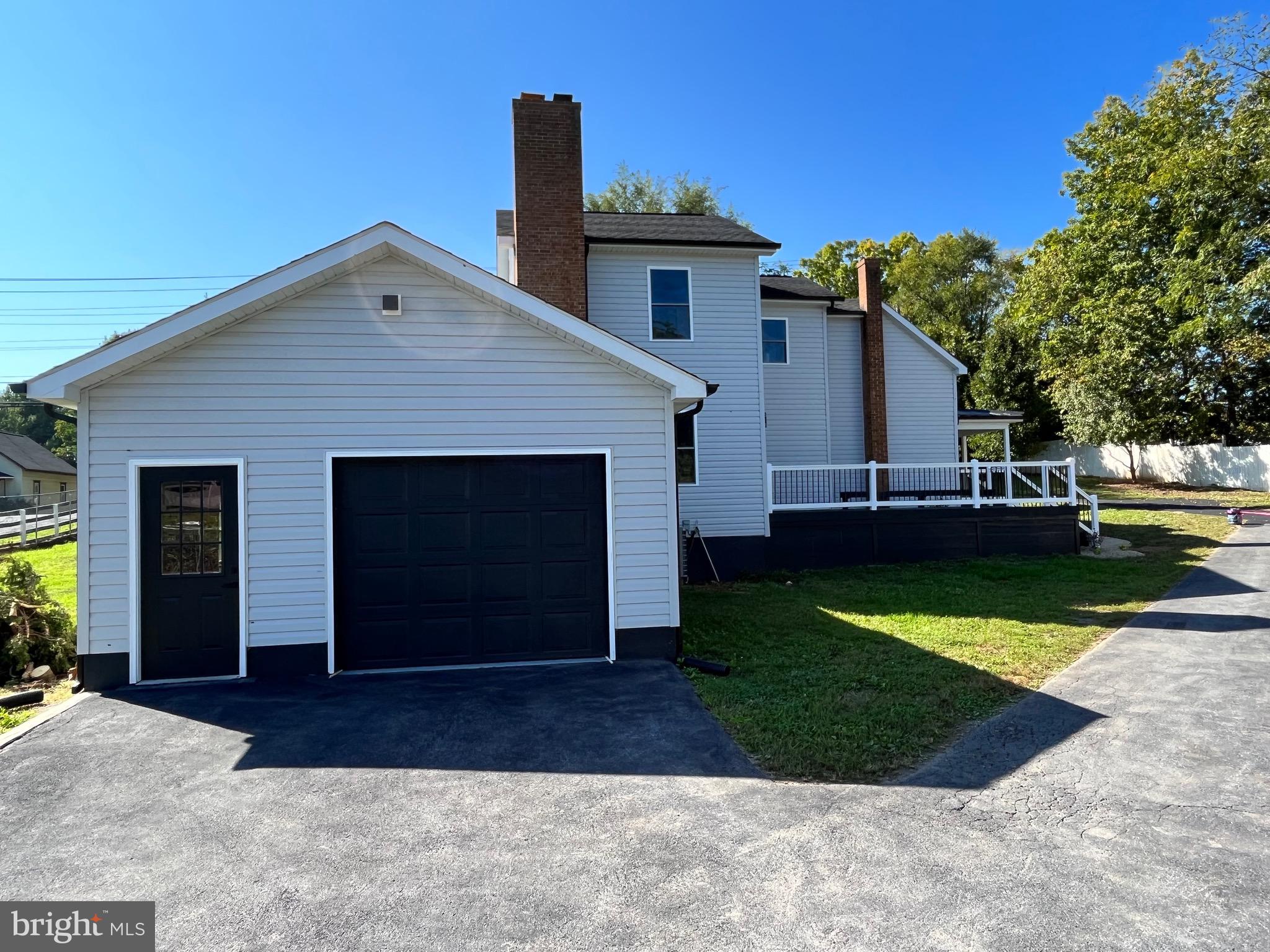 INWOOD - Residential