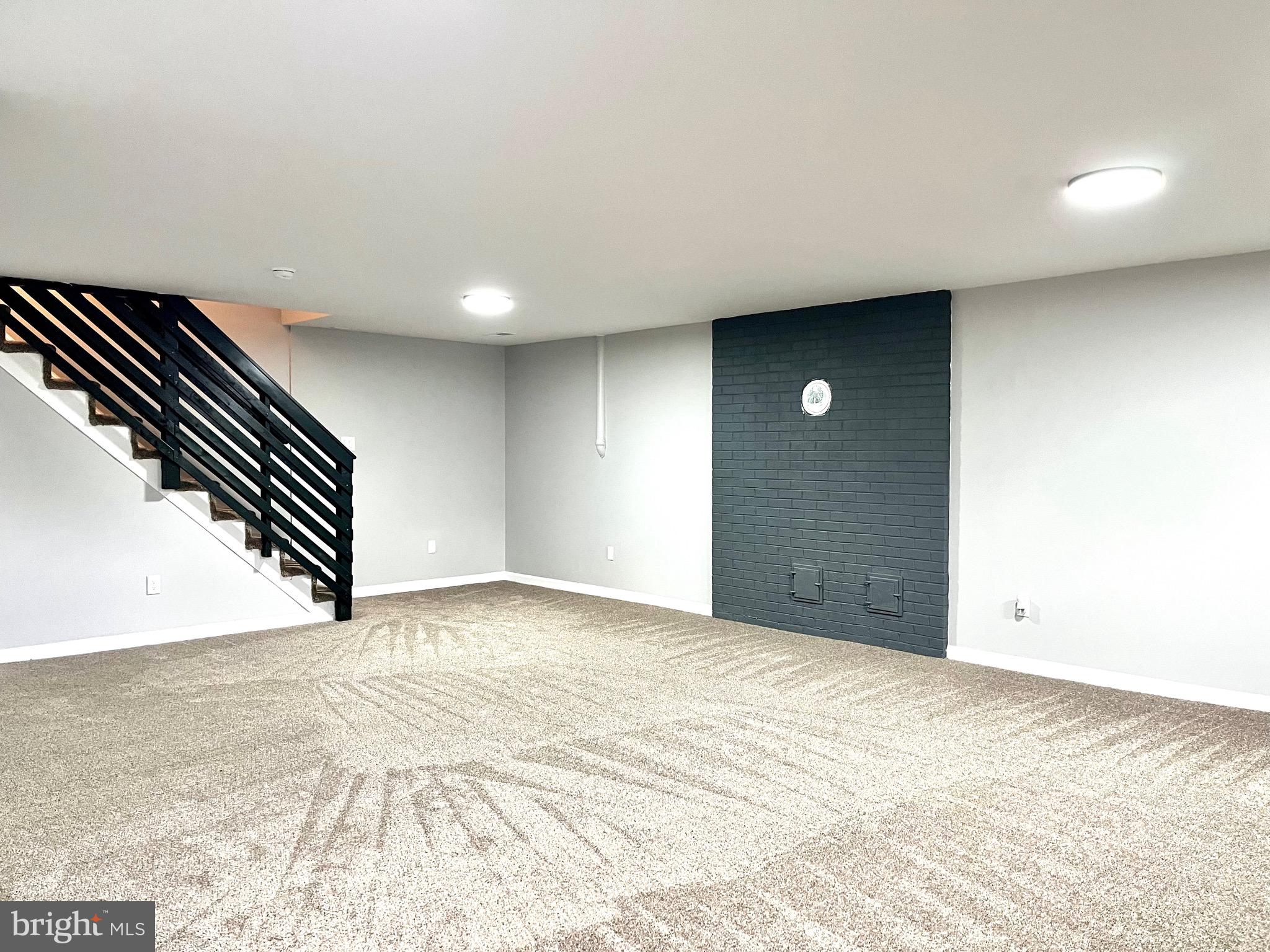 INWOOD - Residential