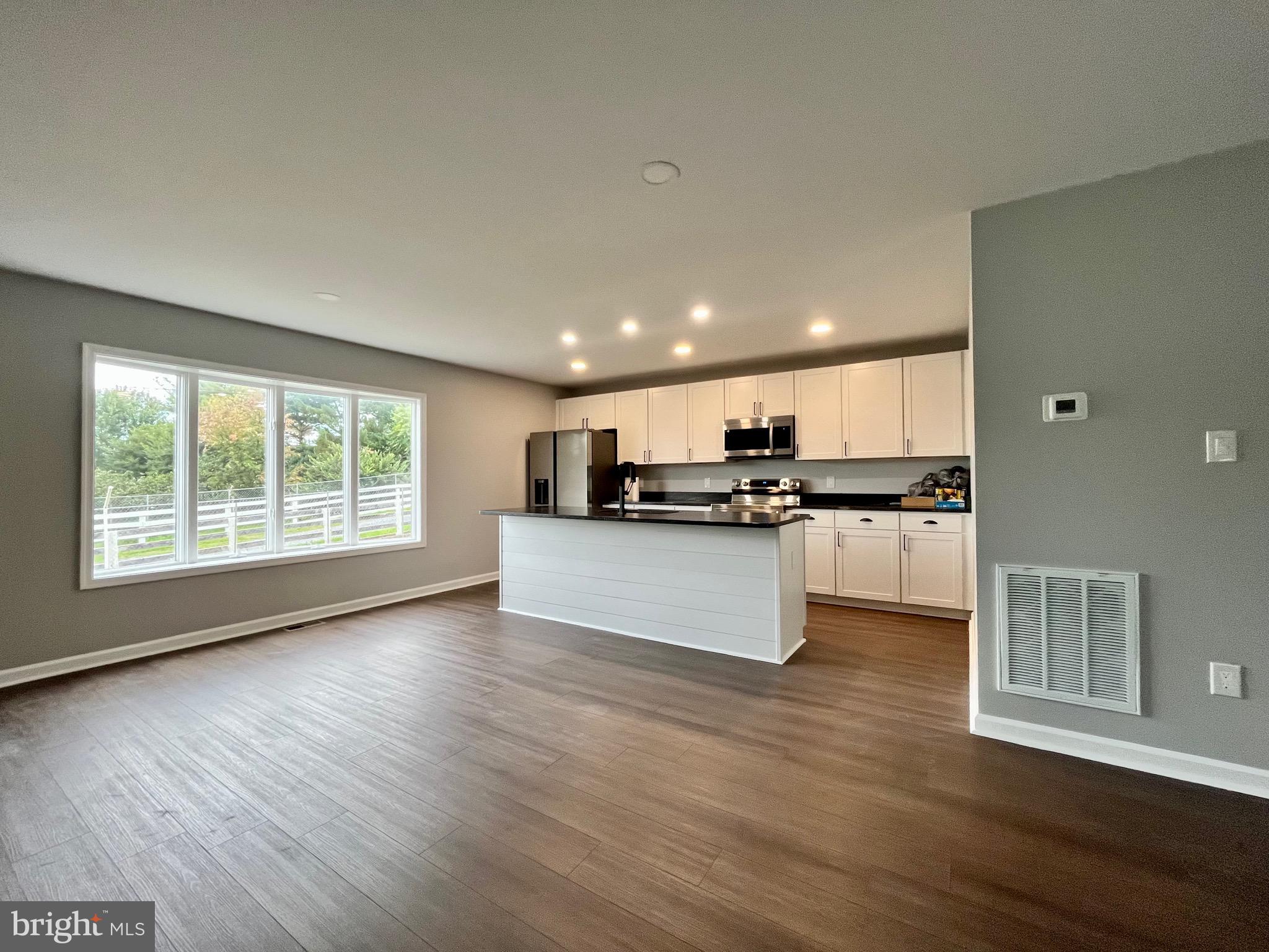 INWOOD - Residential