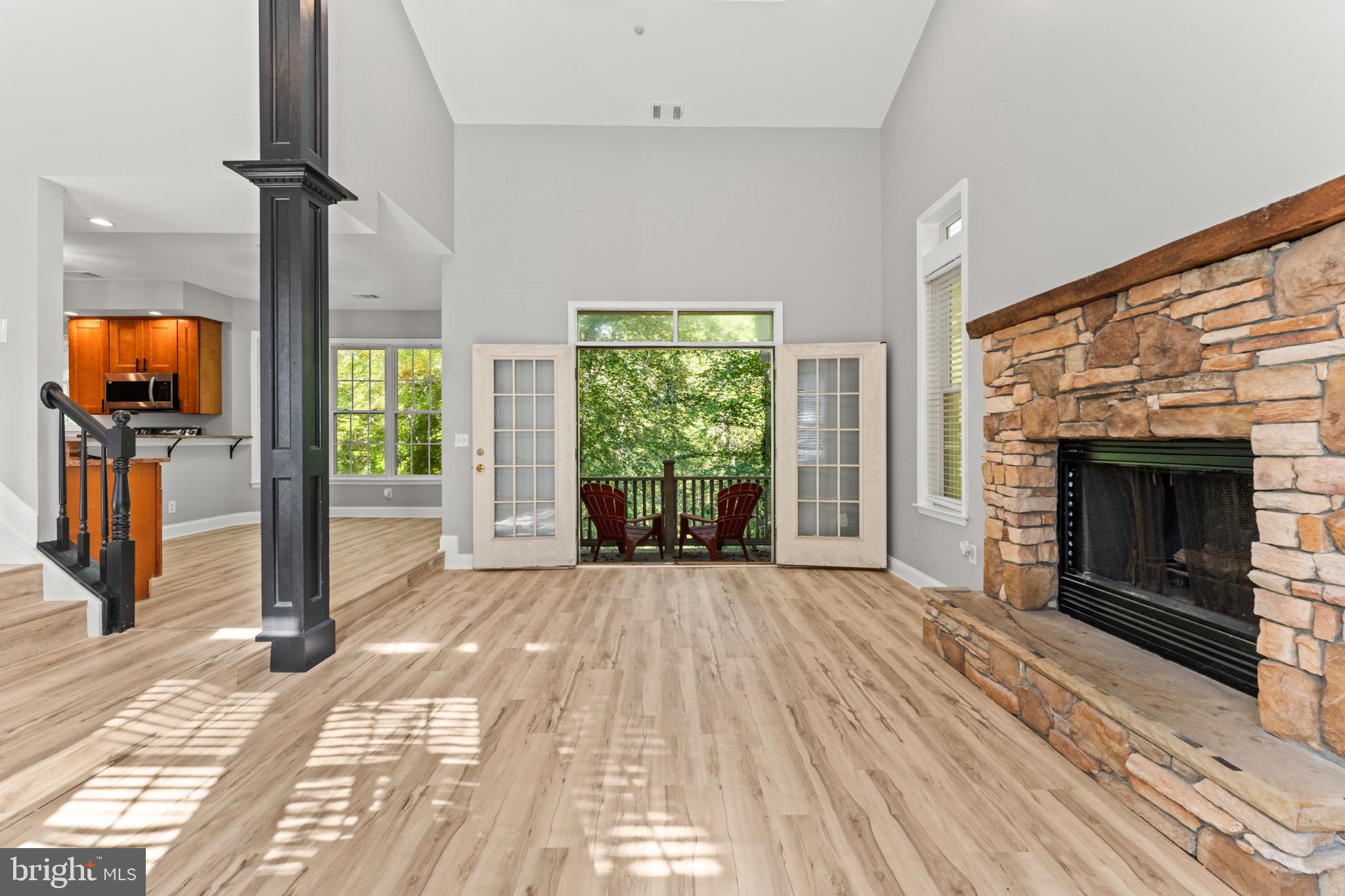 BROCK HALL MANOR - Residential