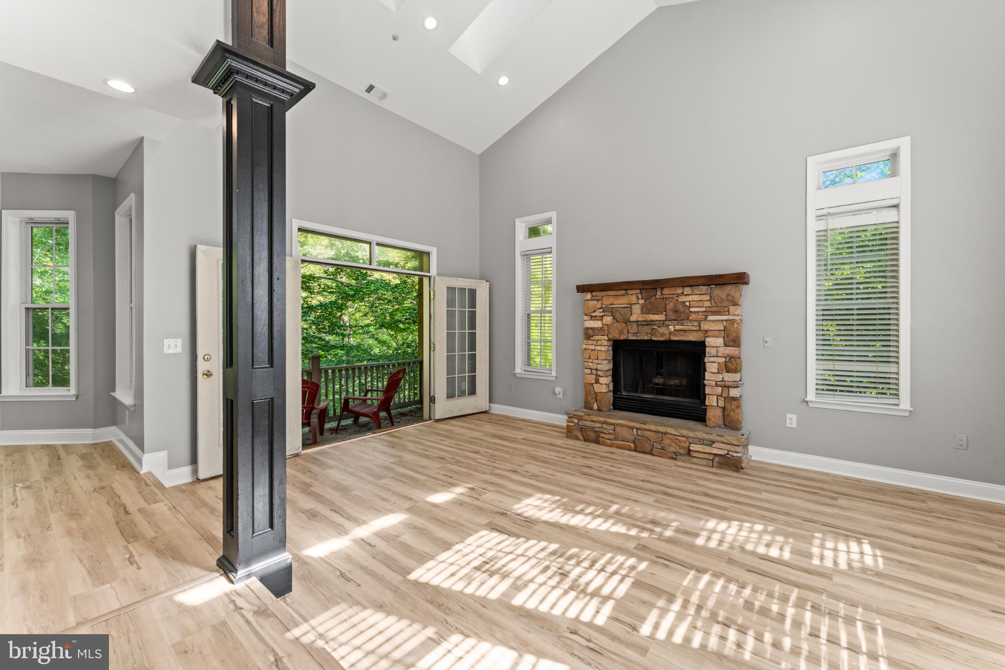 BROCK HALL MANOR - Residential